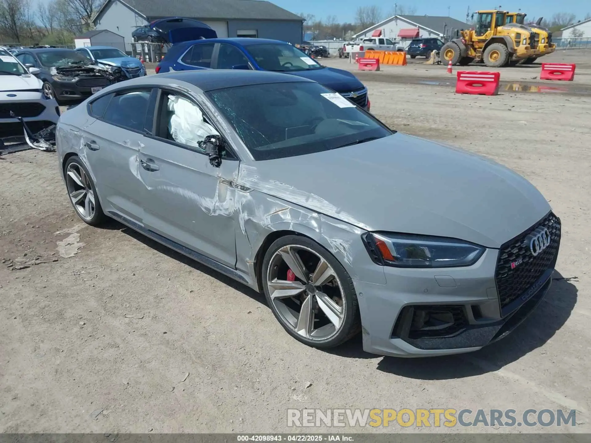 1 Photograph of a damaged car WUABWCF53KA907286 AUDI RS 5 2019