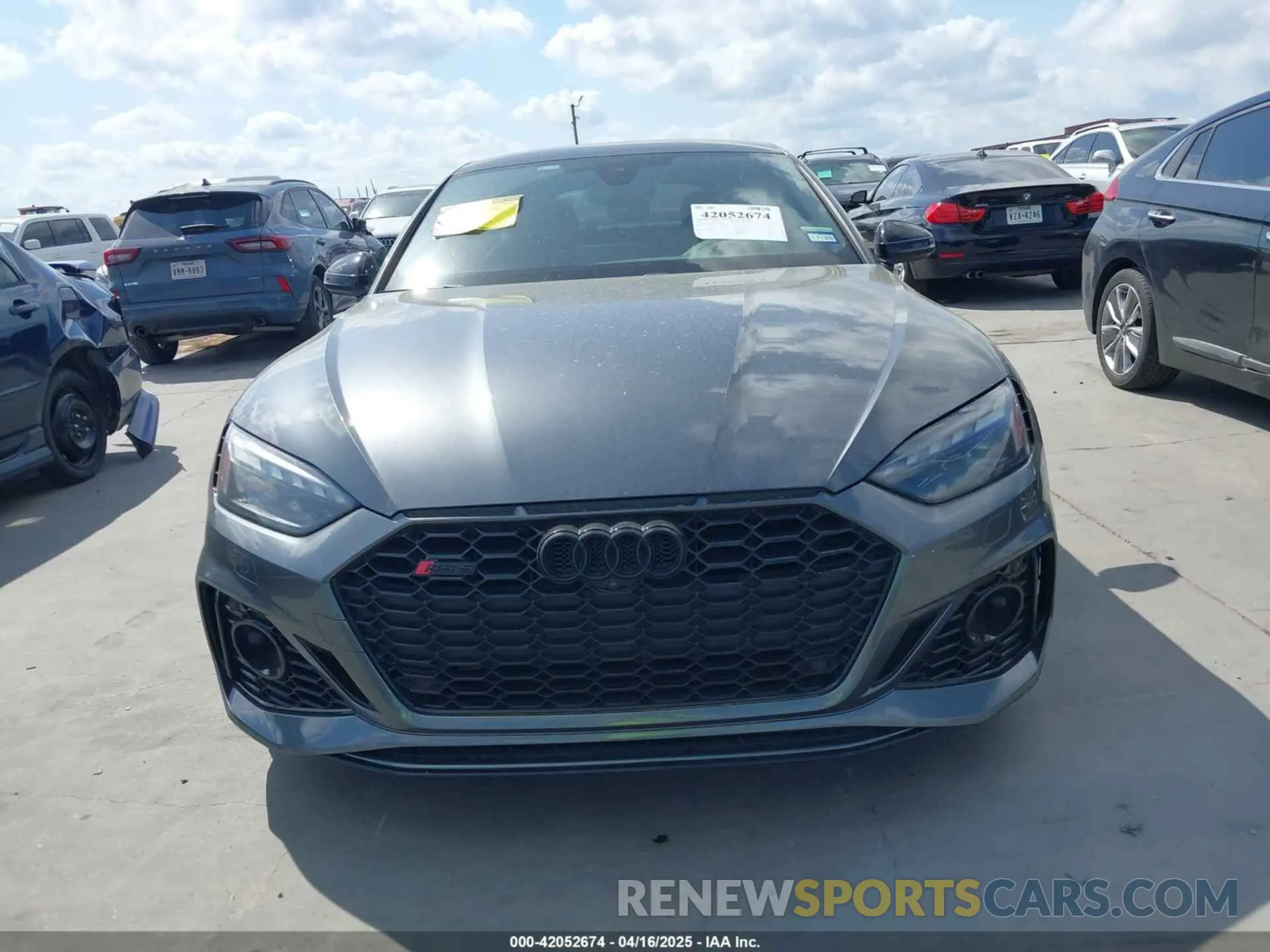 12 Photograph of a damaged car WUAAWCF59MA900650 AUDI RS 5 SPORTBACK 2021