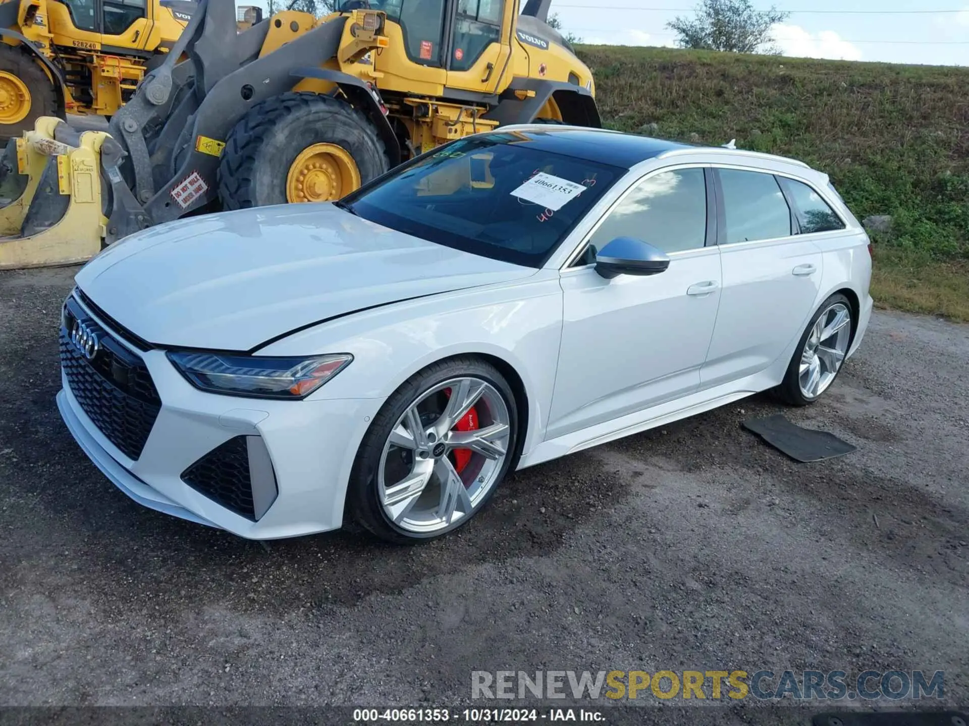 2 Photograph of a damaged car WUA1CBF20PN901904 AUDI RS 6 AVANT 2023
