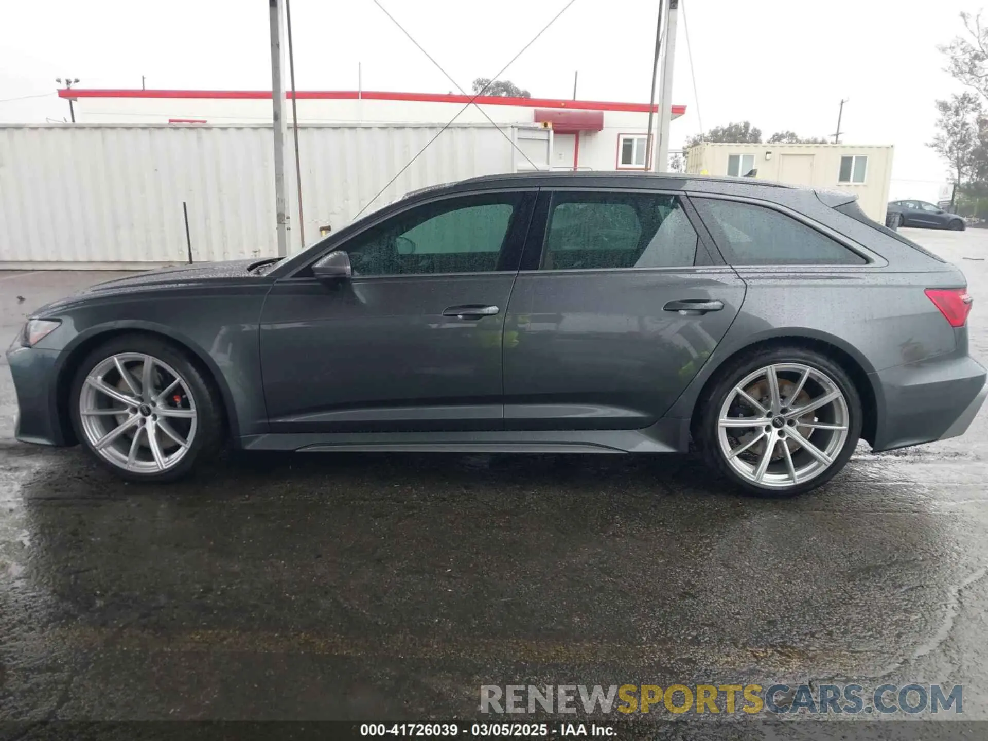 14 Photograph of a damaged car WUA1DBF24SN902222 AUDI RS 6 AVANT 2025