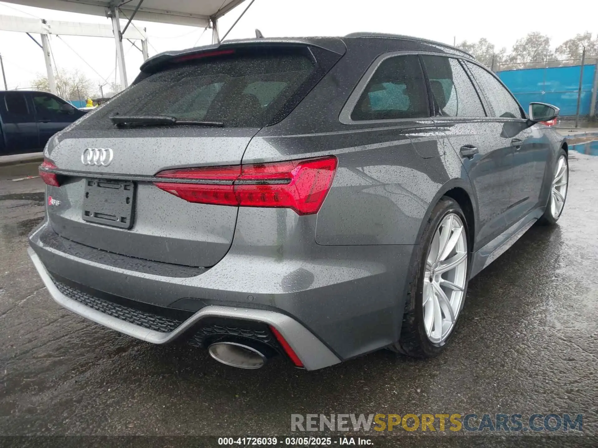 4 Photograph of a damaged car WUA1DBF24SN902222 AUDI RS 6 AVANT 2025