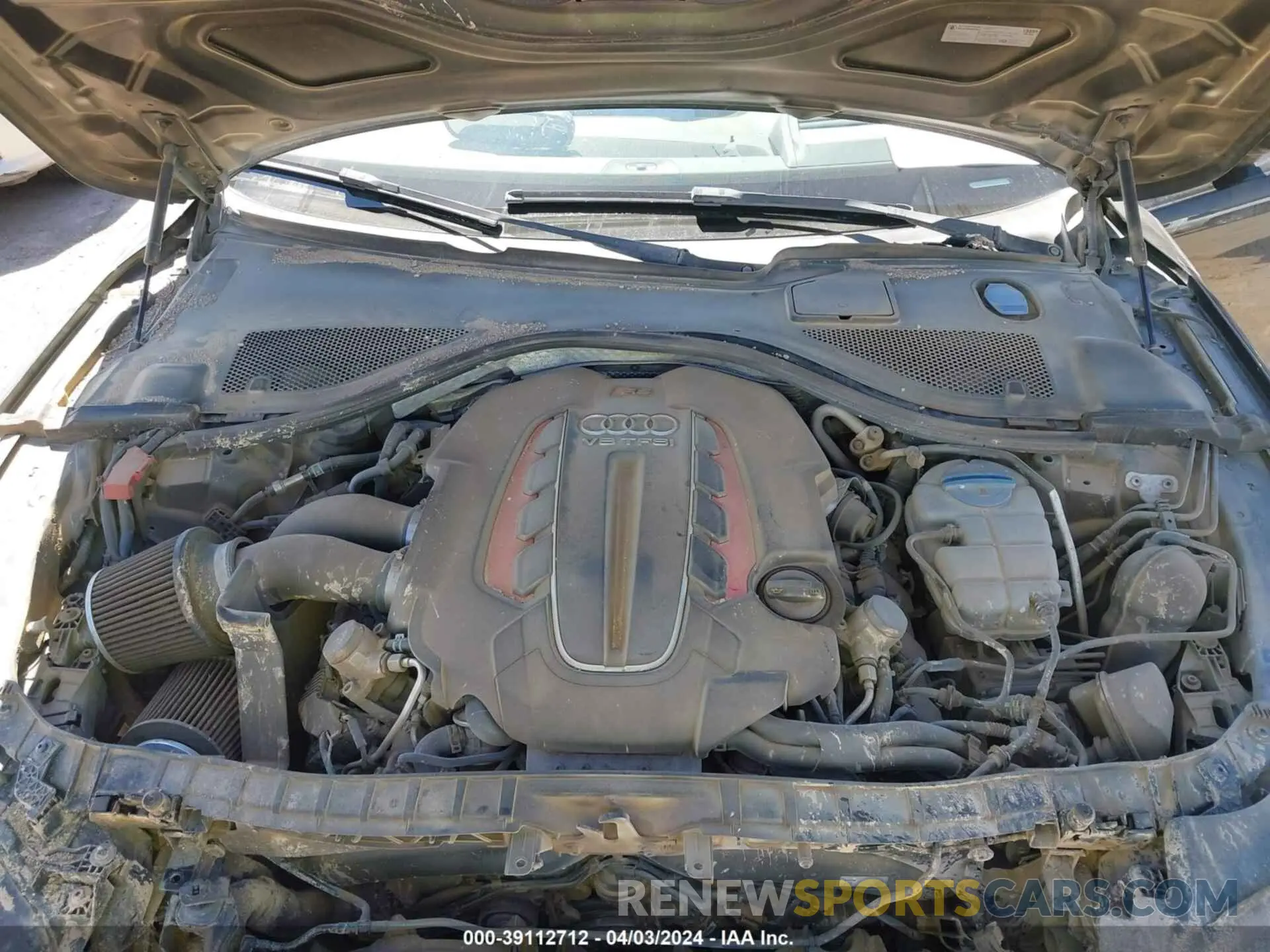 10 Photograph of a damaged car WUAW2AFC7EN904792 AUDI RS 7 2014