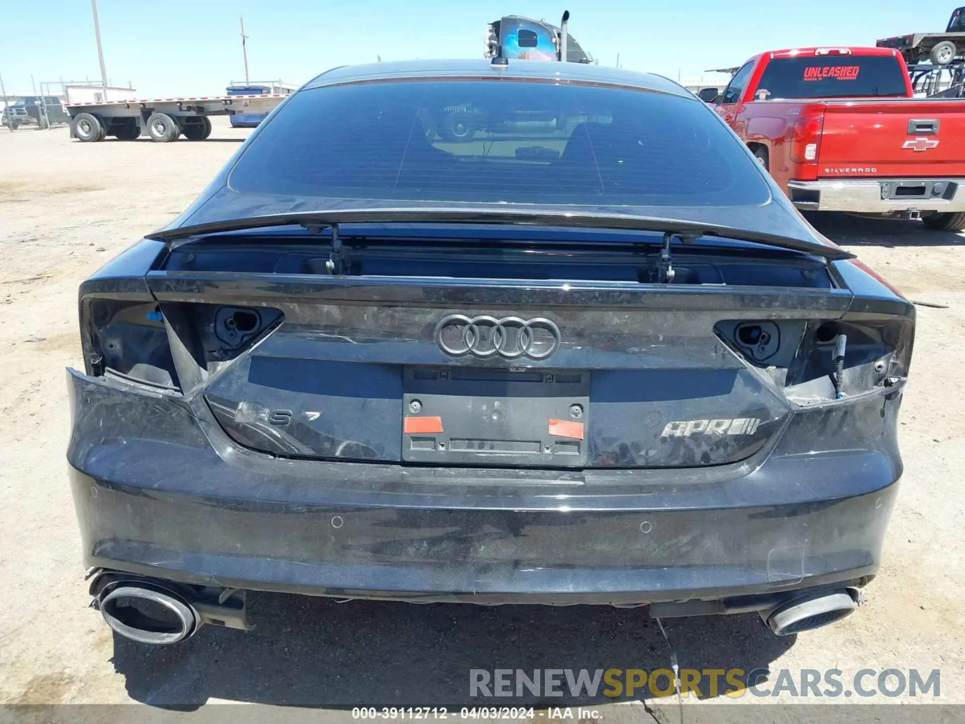 16 Photograph of a damaged car WUAW2AFC7EN904792 AUDI RS 7 2014