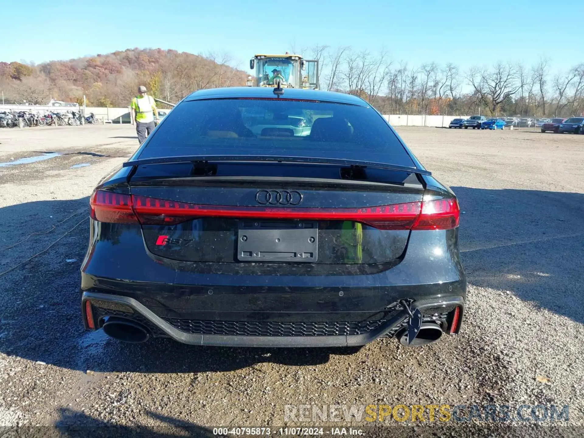 17 Photograph of a damaged car WUAPCBF20MN901553 AUDI RS 7 SPORTBACK 2021