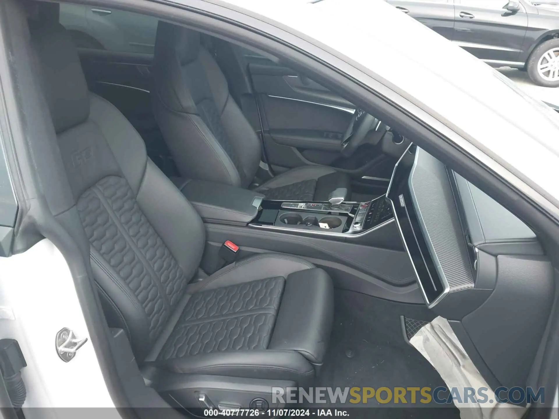 5 Photograph of a damaged car WUAPCBF22PN900568 AUDI RS 7 SPORTBACK 2023