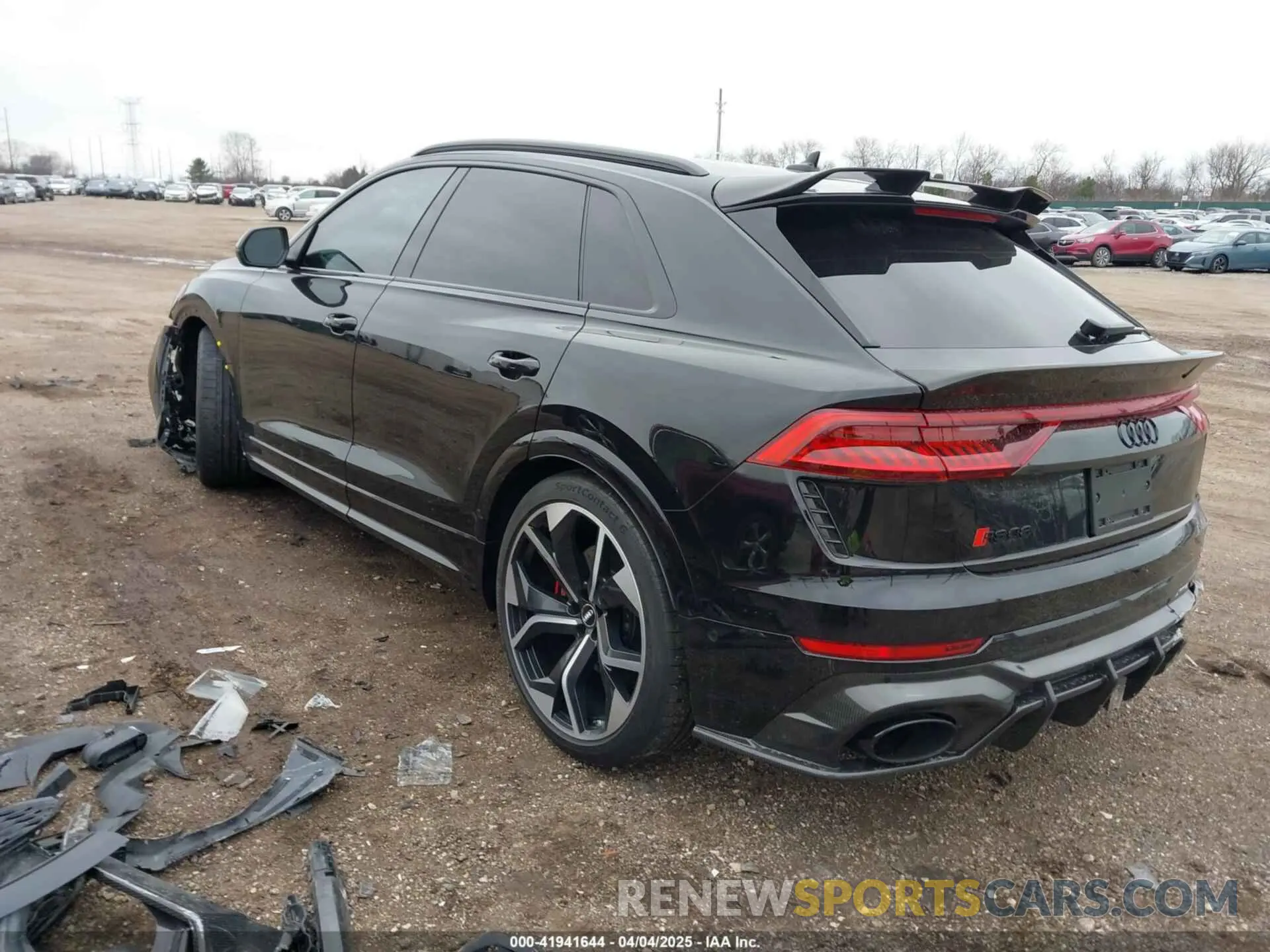 3 Photograph of a damaged car WU1ARBF15LD022419 AUDI RS Q8 2020