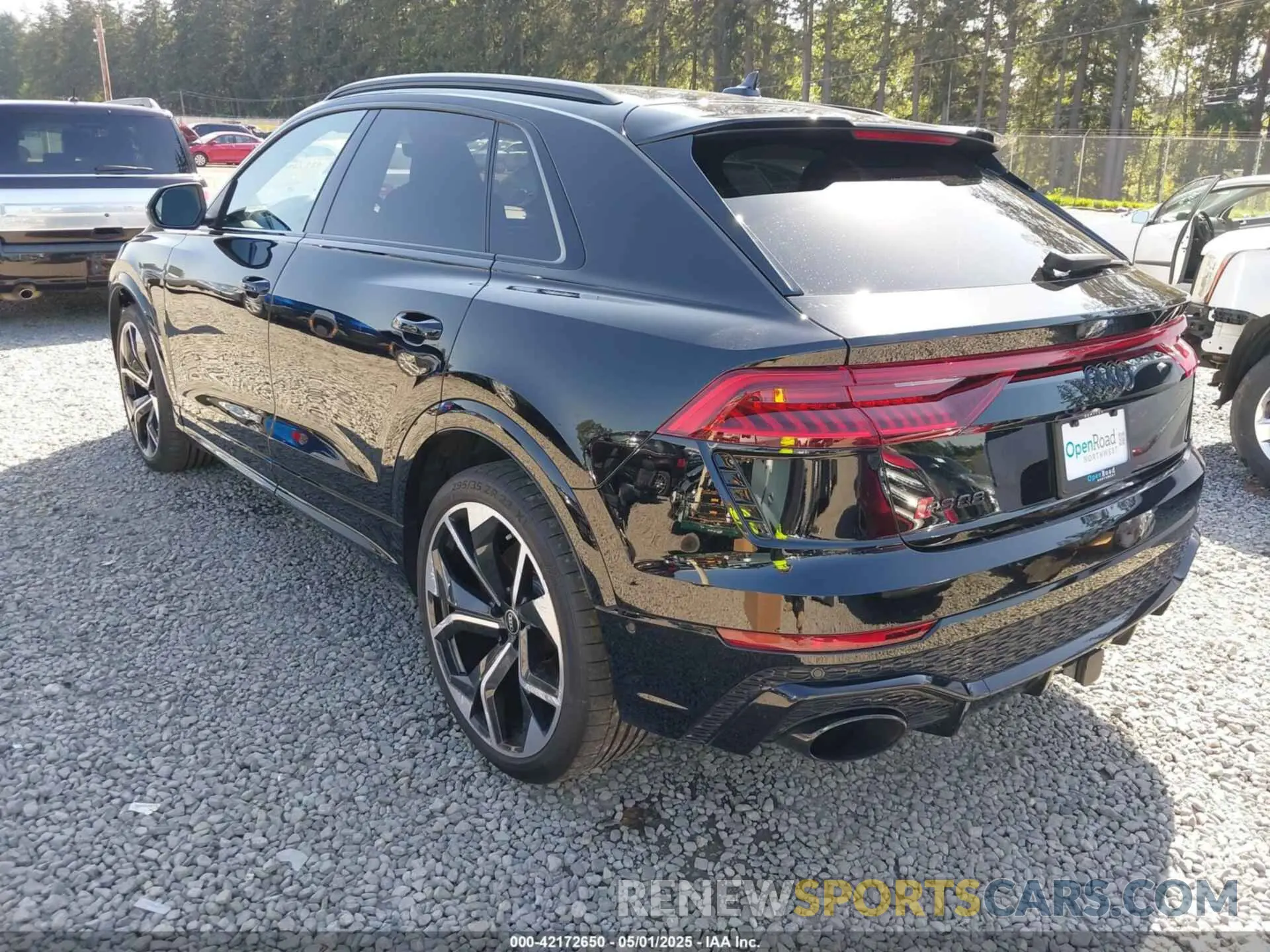 3 Photograph of a damaged car WU1ARBF17MD026263 AUDI RS Q8 2021