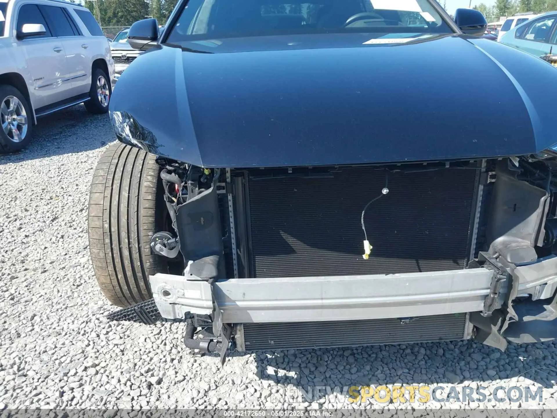6 Photograph of a damaged car WU1ARBF17MD026263 AUDI RS Q8 2021