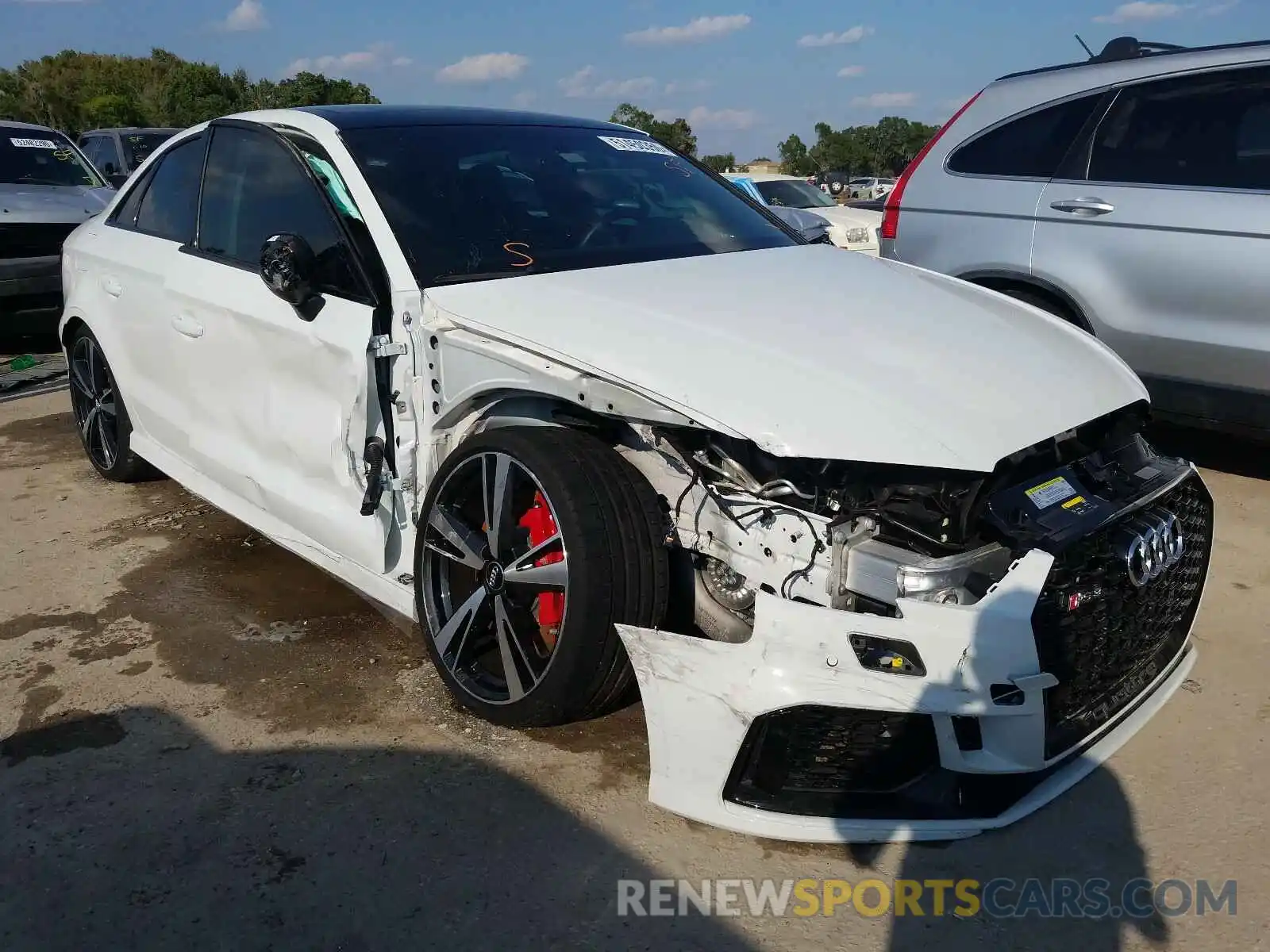 1 Photograph of a damaged car WUABWGFF3KA904663 AUDI RS3 2019