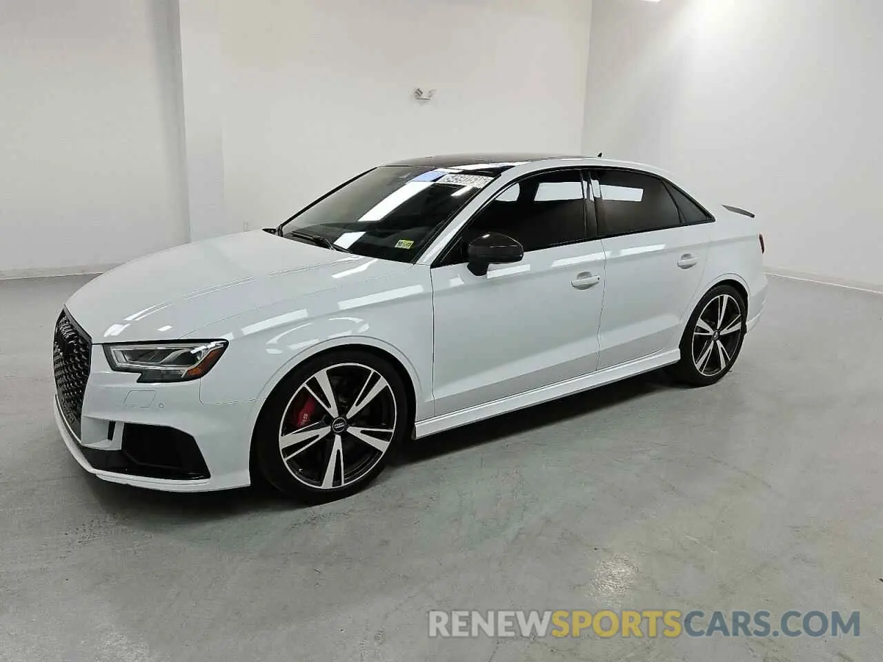 1 Photograph of a damaged car WUABWGFF8KA905081 AUDI RS3 2019