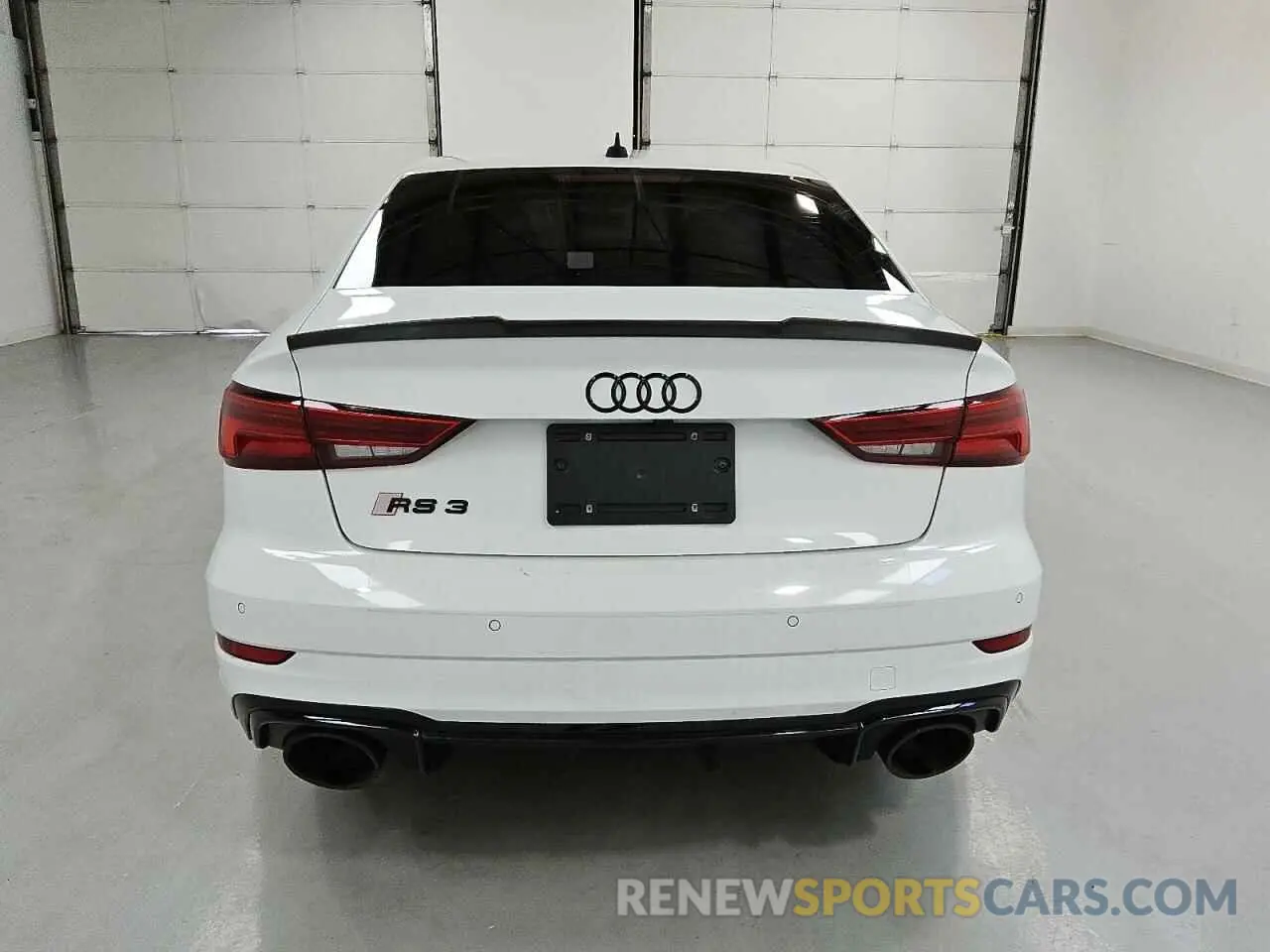 6 Photograph of a damaged car WUABWGFF8KA905081 AUDI RS3 2019