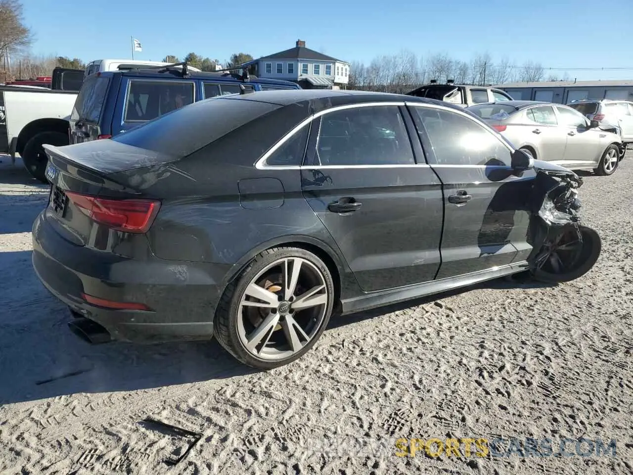 3 Photograph of a damaged car WUABWGFF8KA907574 AUDI RS3 2019