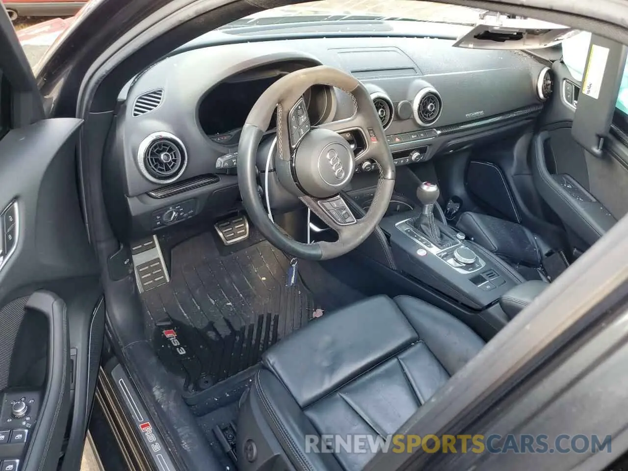 8 Photograph of a damaged car WUABWGFFXKA900268 AUDI RS3 2019