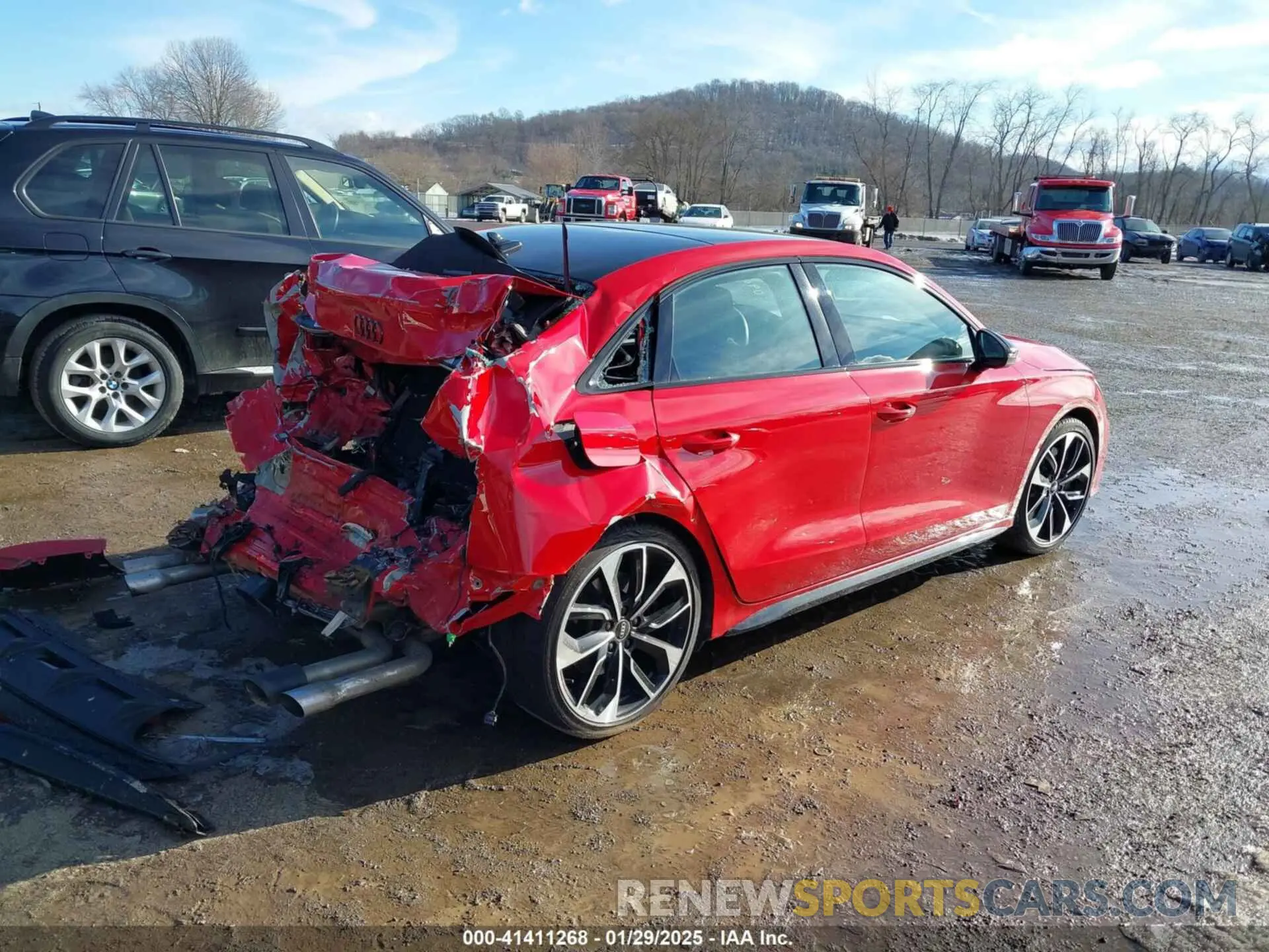 4 Photograph of a damaged car WAUH3DGY0NA096918 AUDI S3 2022