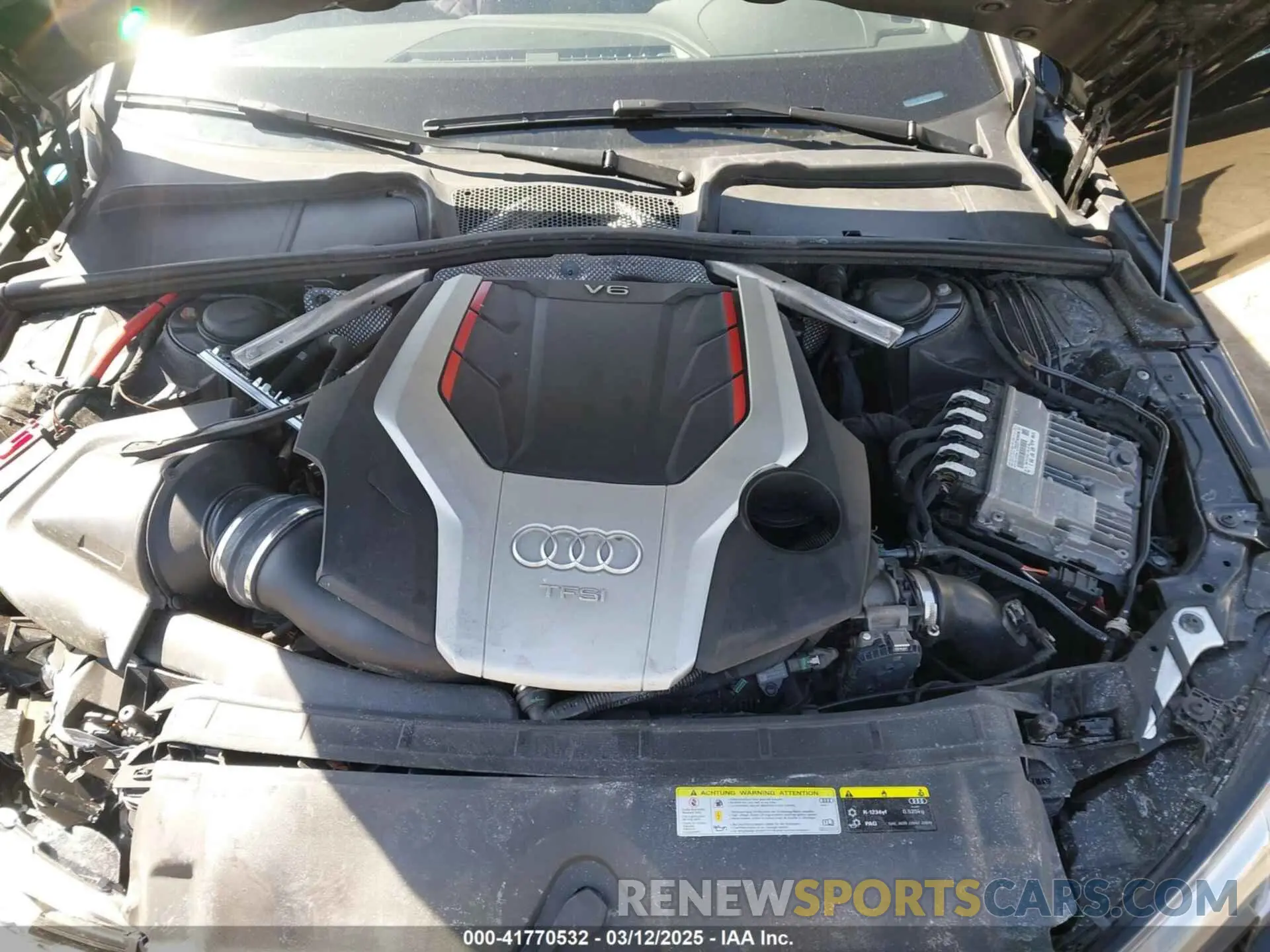 10 Photograph of a damaged car WAUA4AF40KA002169 AUDI S4 2019