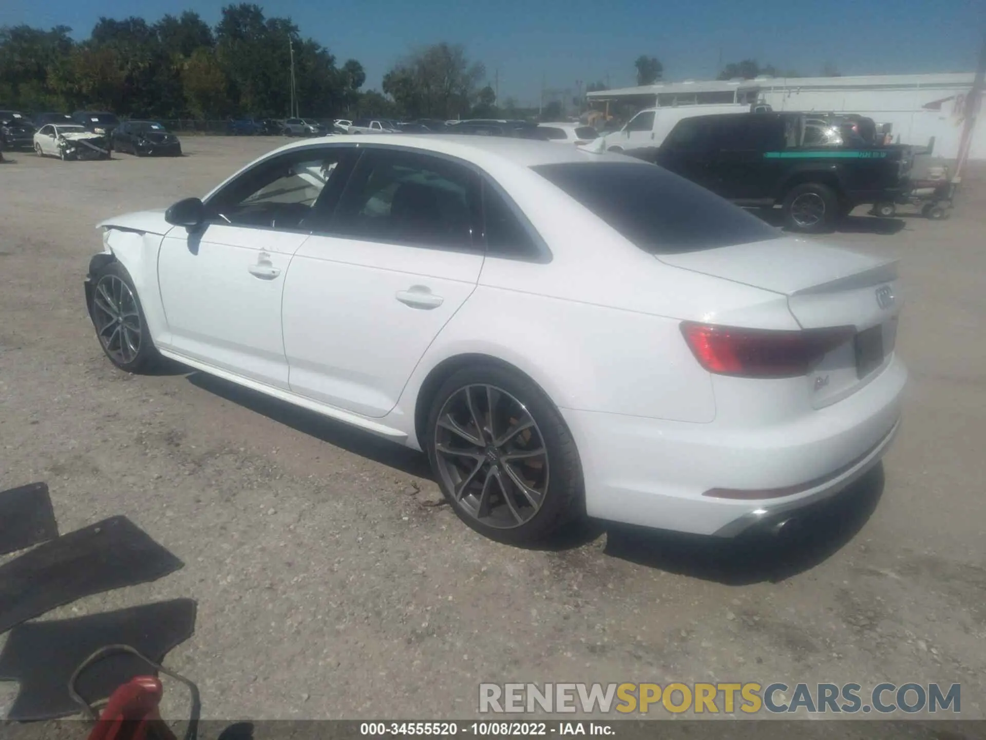 3 Photograph of a damaged car WAUA4AF45KA109184 AUDI S4 2019
