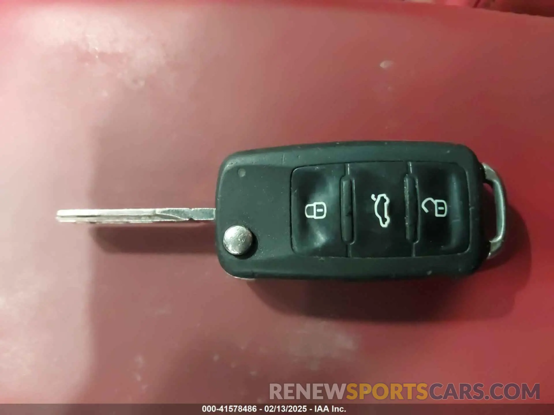 11 Photograph of a damaged car WAUB4AF40KA100915 AUDI S4 2019