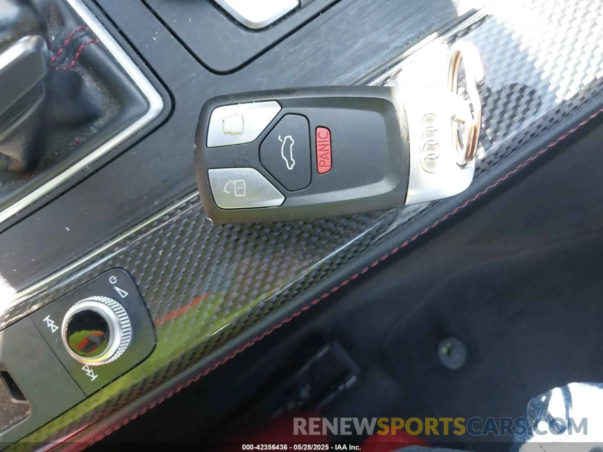 11 Photograph of a damaged car WAUB4AF42KA002839 AUDI S4 2019