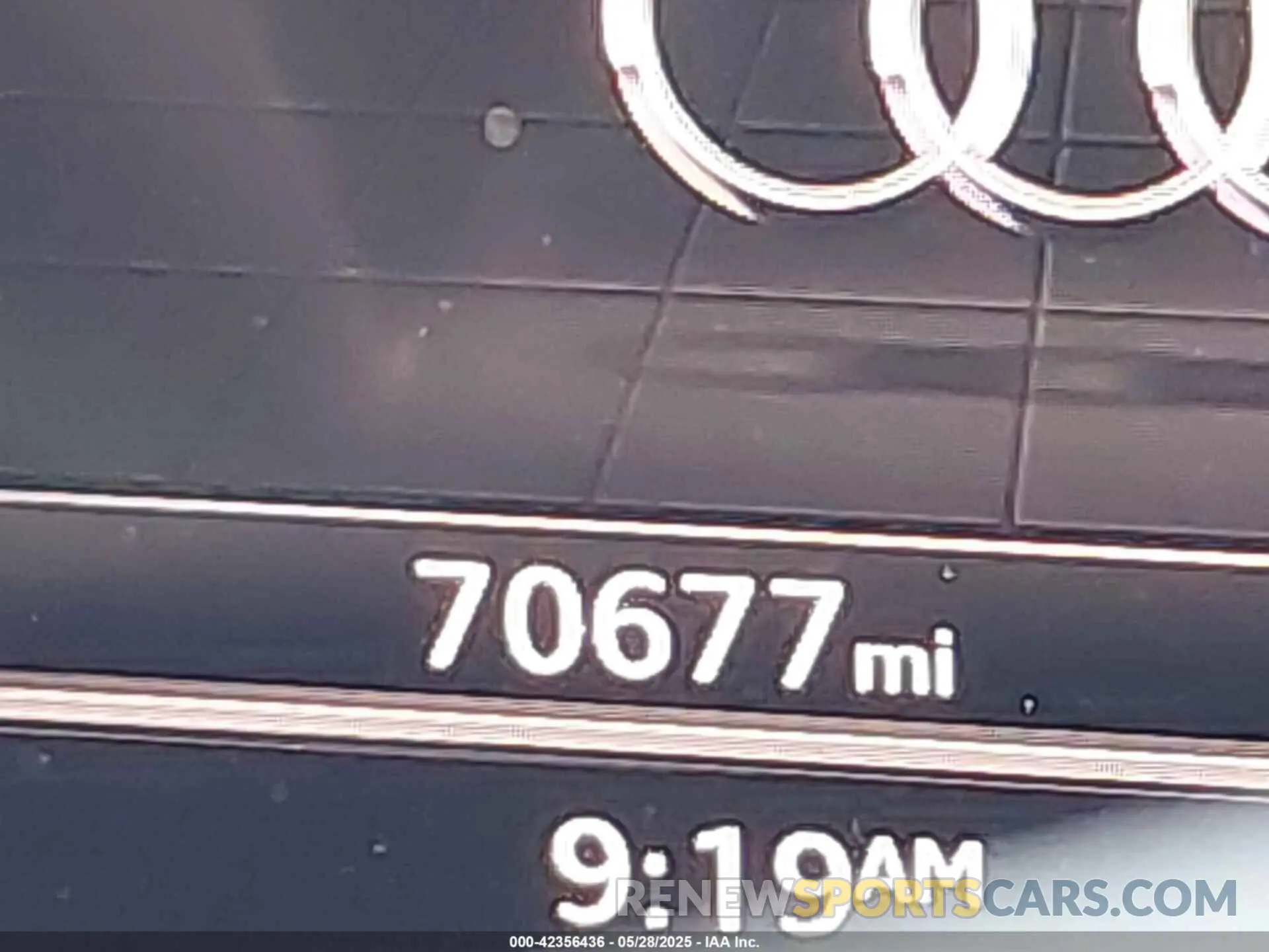 15 Photograph of a damaged car WAUB4AF42KA002839 AUDI S4 2019