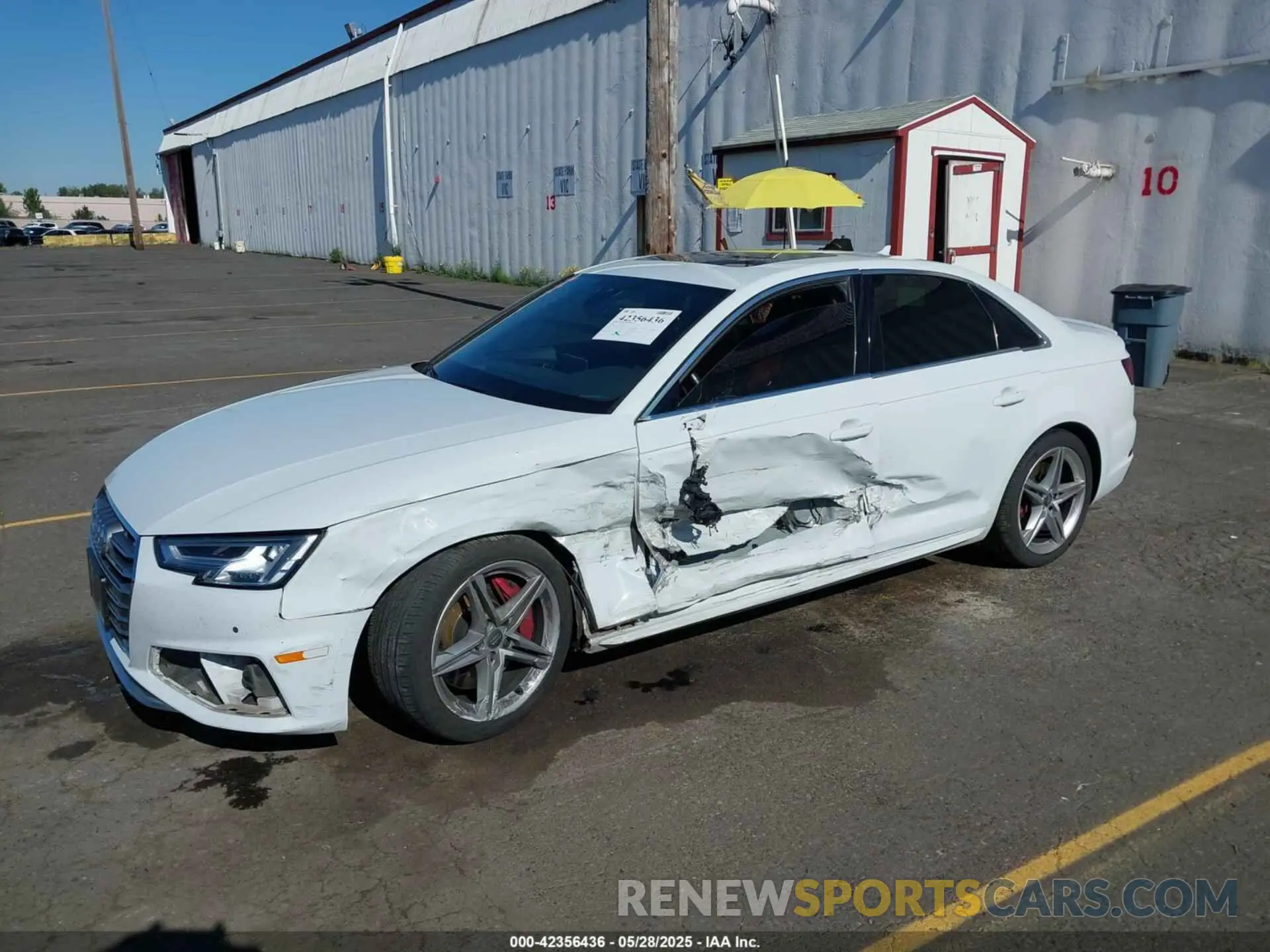 2 Photograph of a damaged car WAUB4AF42KA002839 AUDI S4 2019