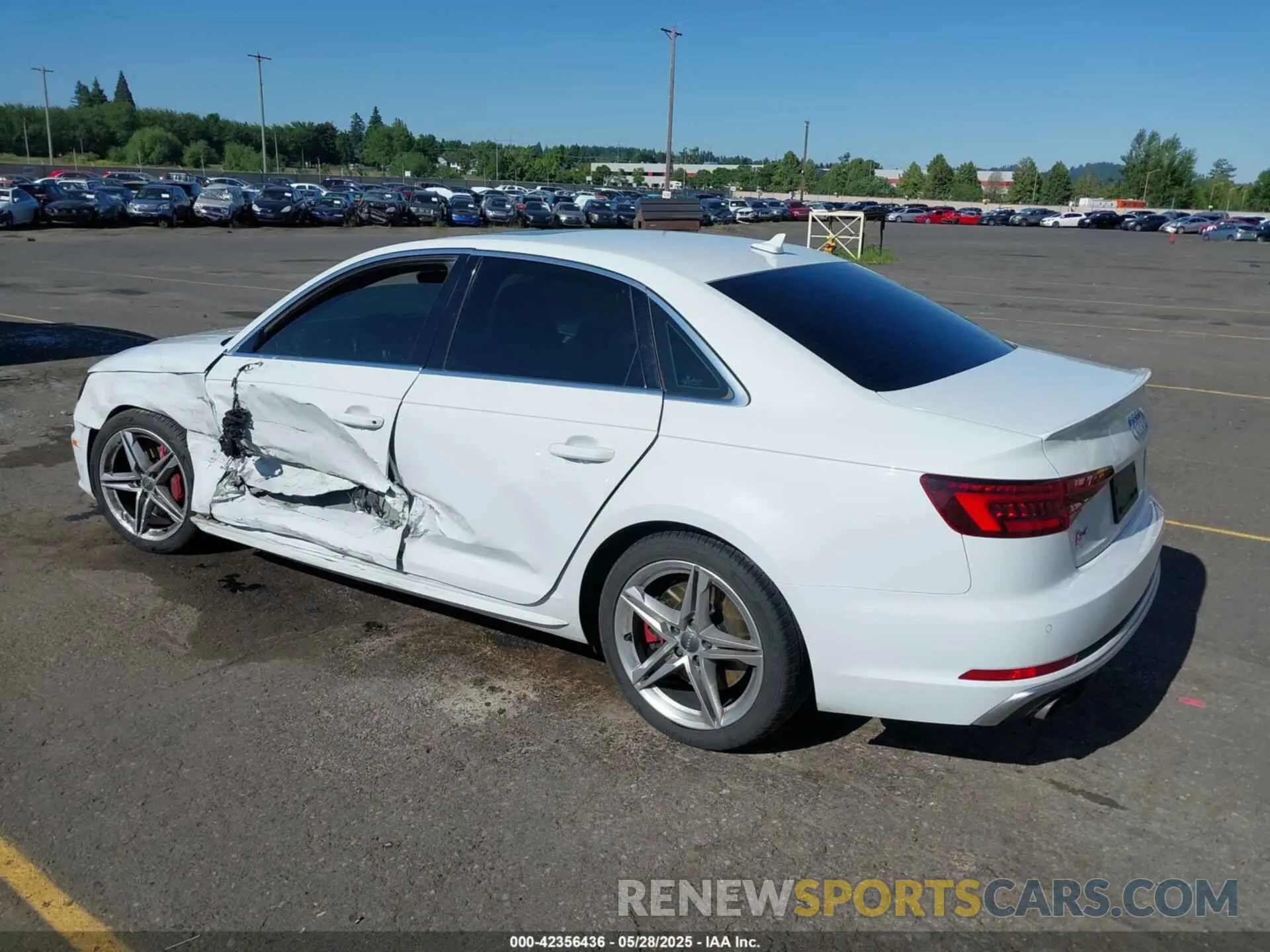 3 Photograph of a damaged car WAUB4AF42KA002839 AUDI S4 2019