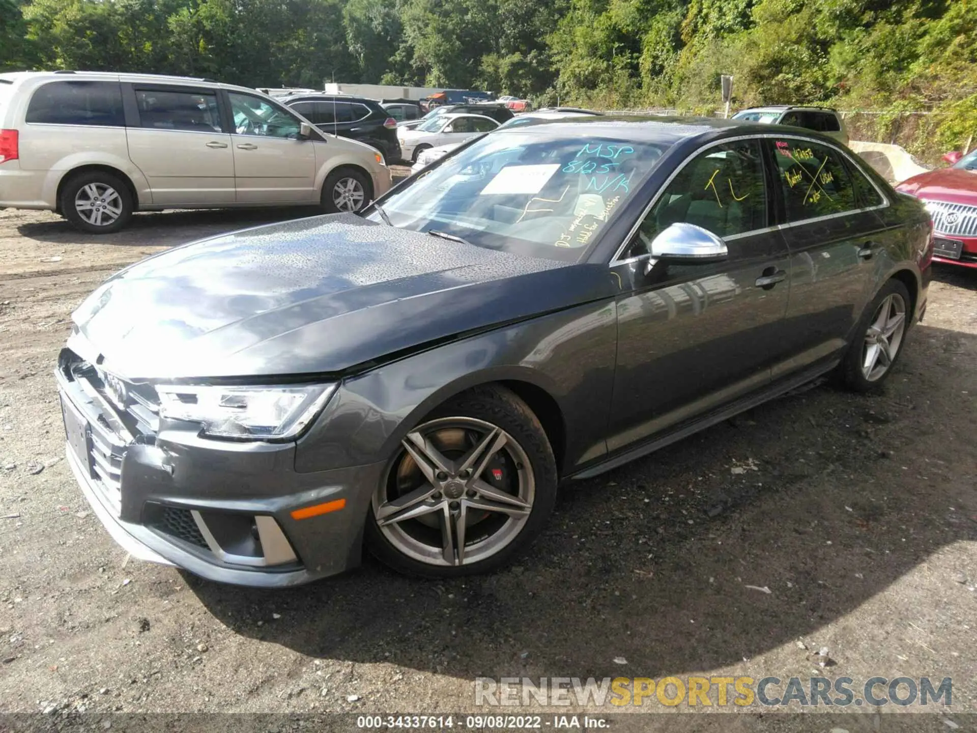 2 Photograph of a damaged car WAUB4AF48KA033044 AUDI S4 2019
