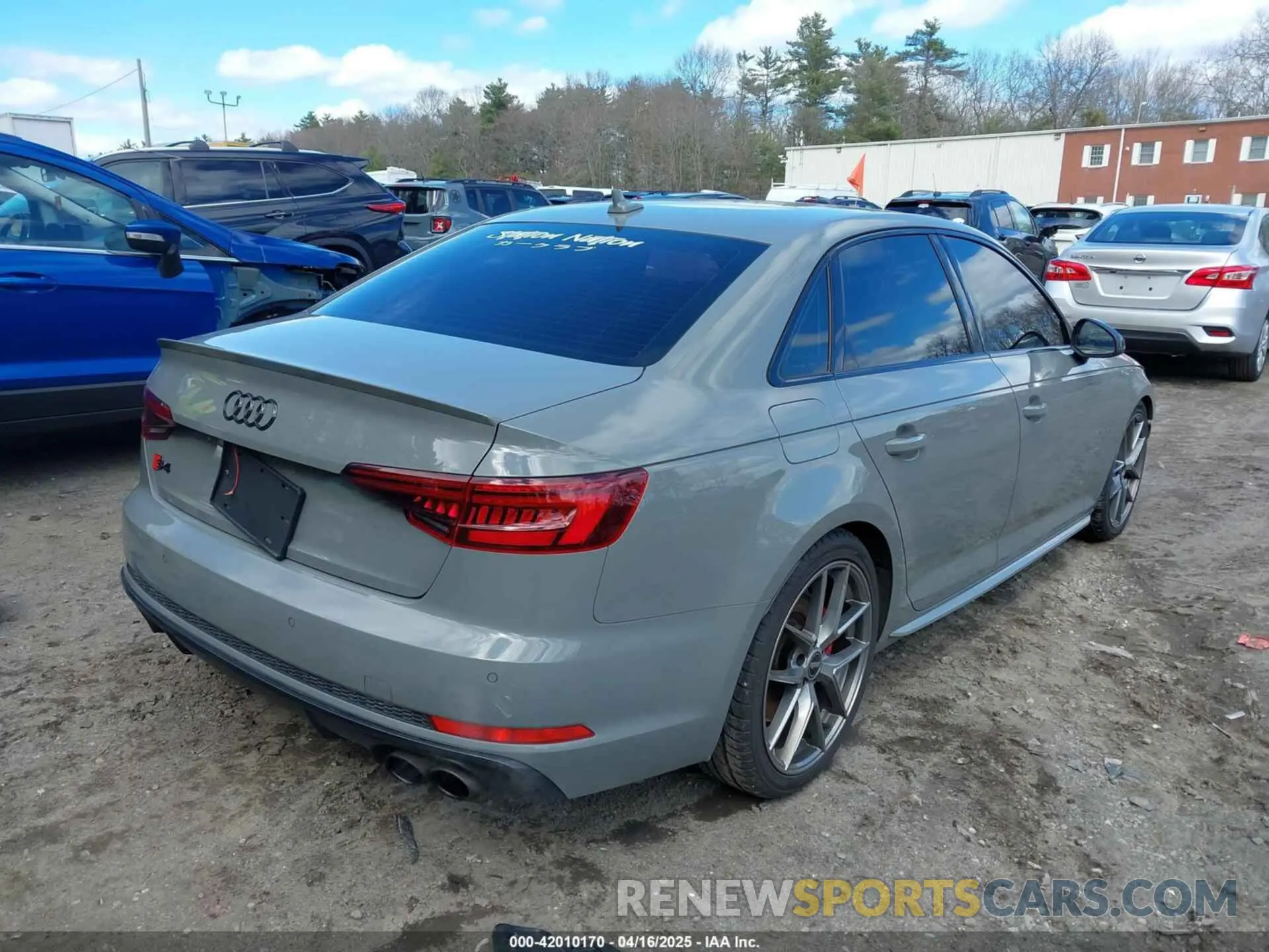 4 Photograph of a damaged car WAUB4AF49KA003745 AUDI S4 2019