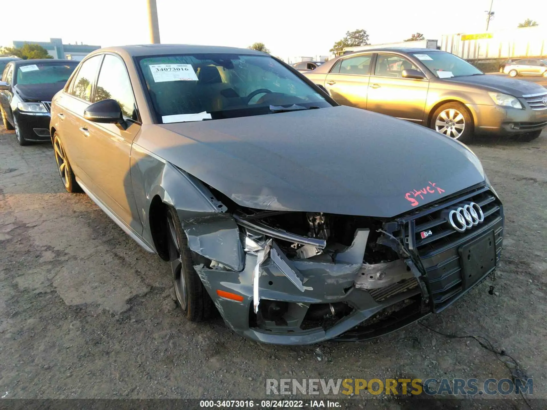6 Photograph of a damaged car WAUB4AF4XKA109170 AUDI S4 2019