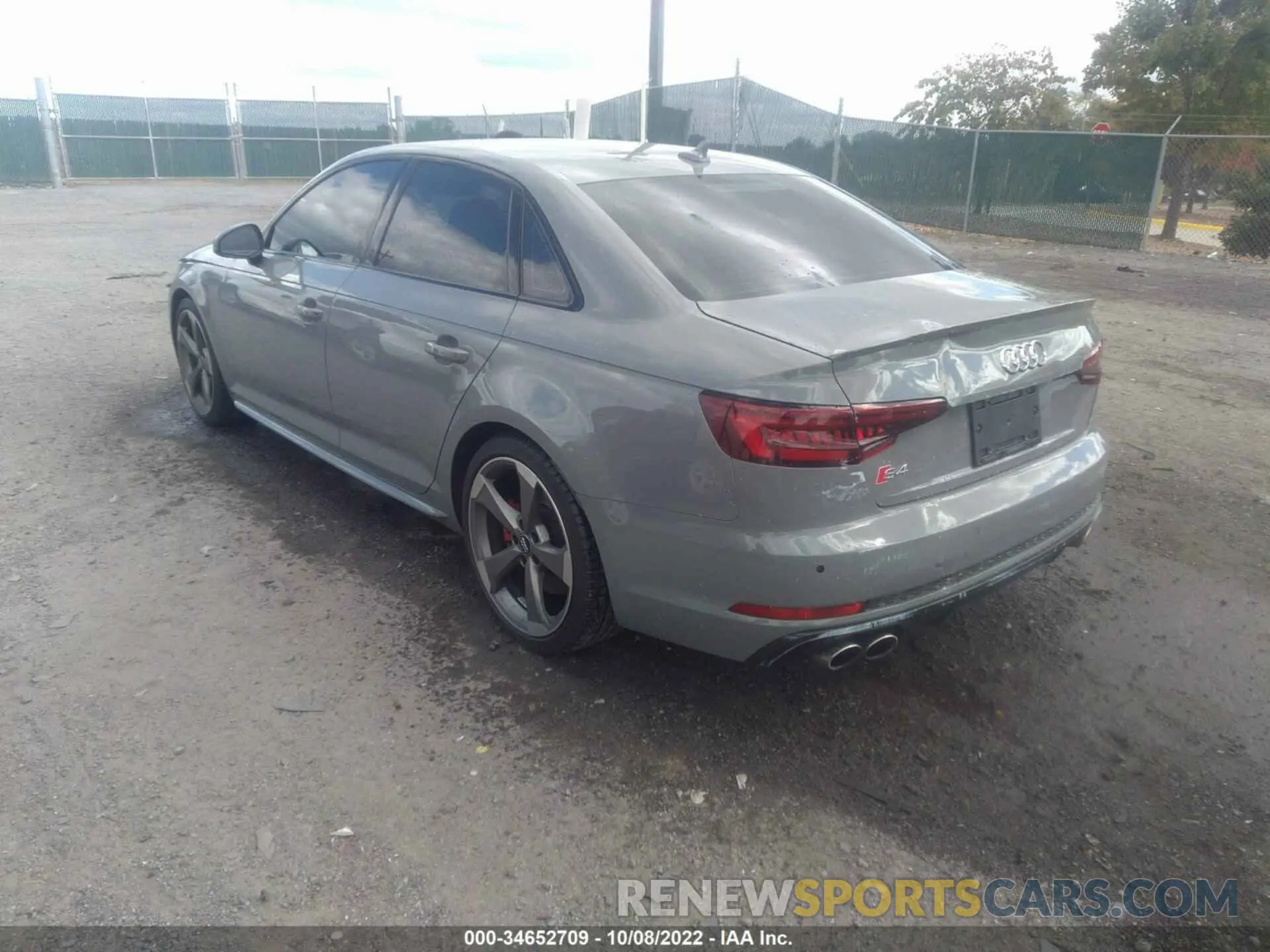 3 Photograph of a damaged car WAUC4AF44KA001437 AUDI S4 2019