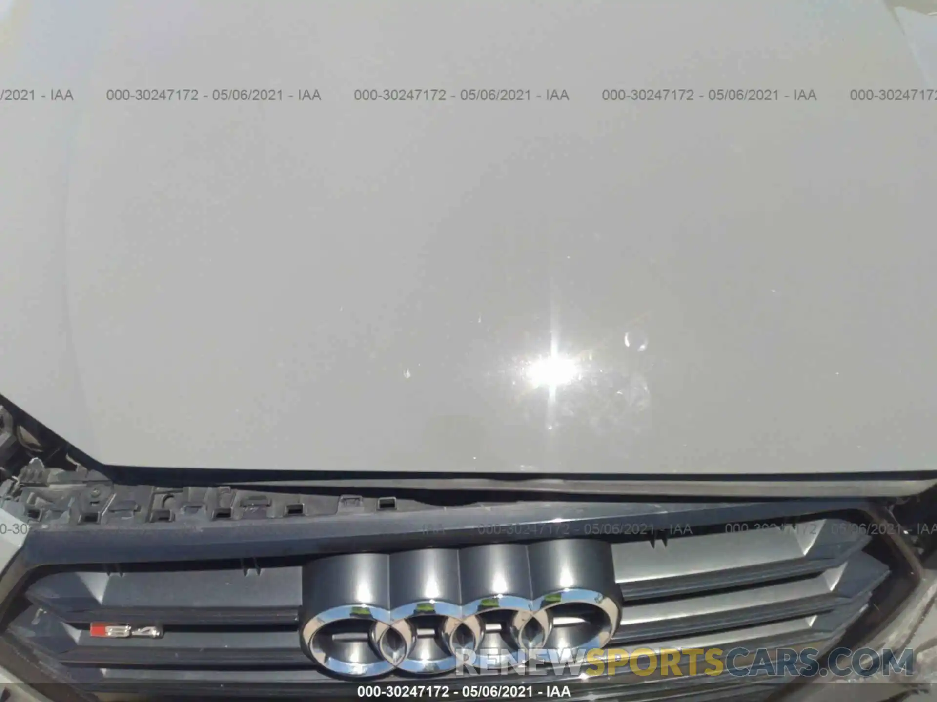 10 Photograph of a damaged car WAUC4AF45KA001494 AUDI S4 2019