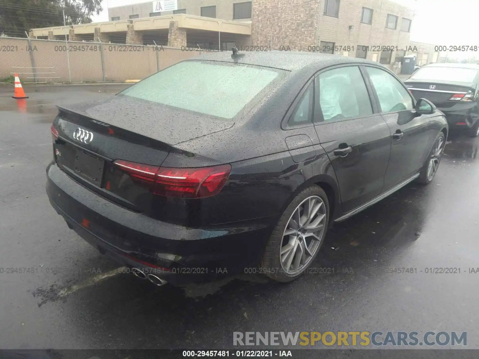 4 Photograph of a damaged car WAUB4AF40LA059929 AUDI S4 2020