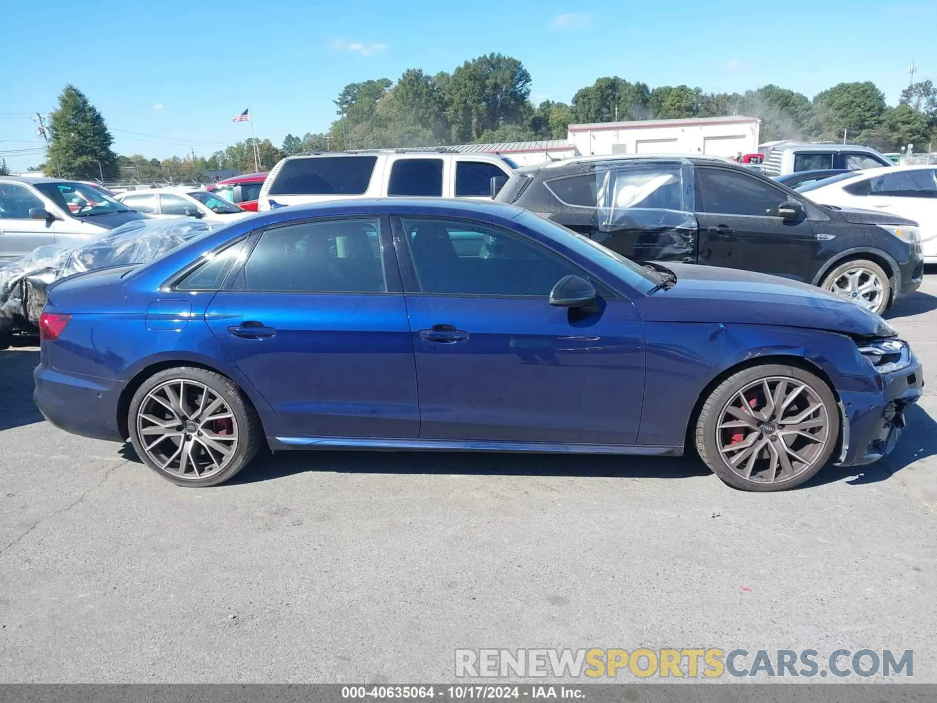 13 Photograph of a damaged car WAUC4AF46LA029063 AUDI S4 2020