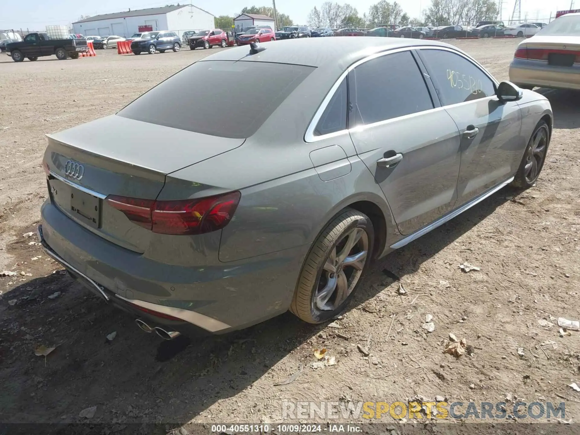 4 Photograph of a damaged car WAUB4AF44MA037496 AUDI S4 2021