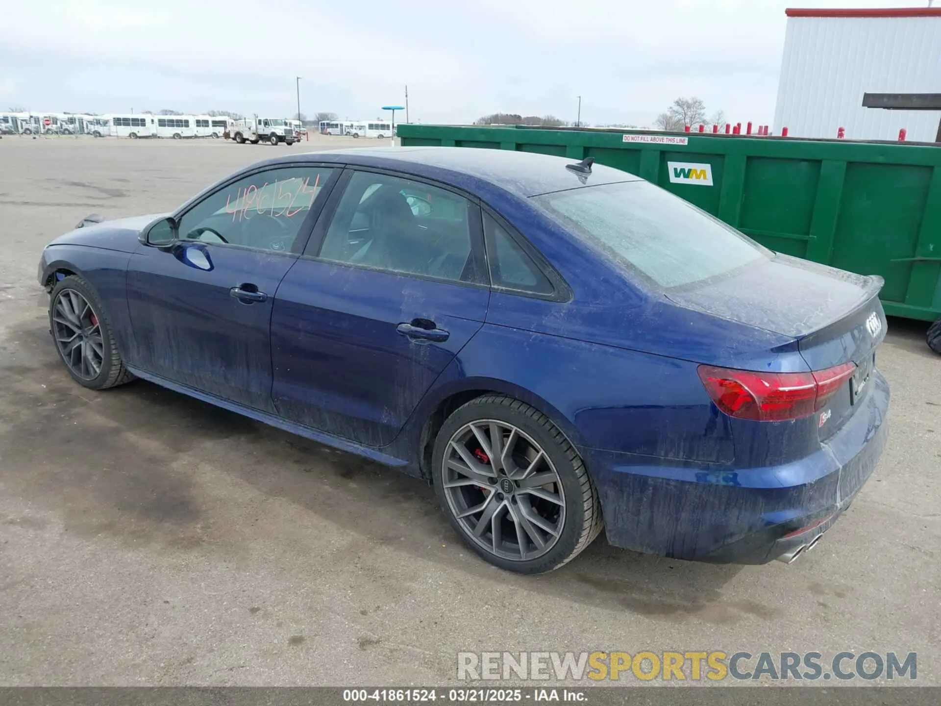 3 Photograph of a damaged car WAUB4AF45MA068501 AUDI S4 2021