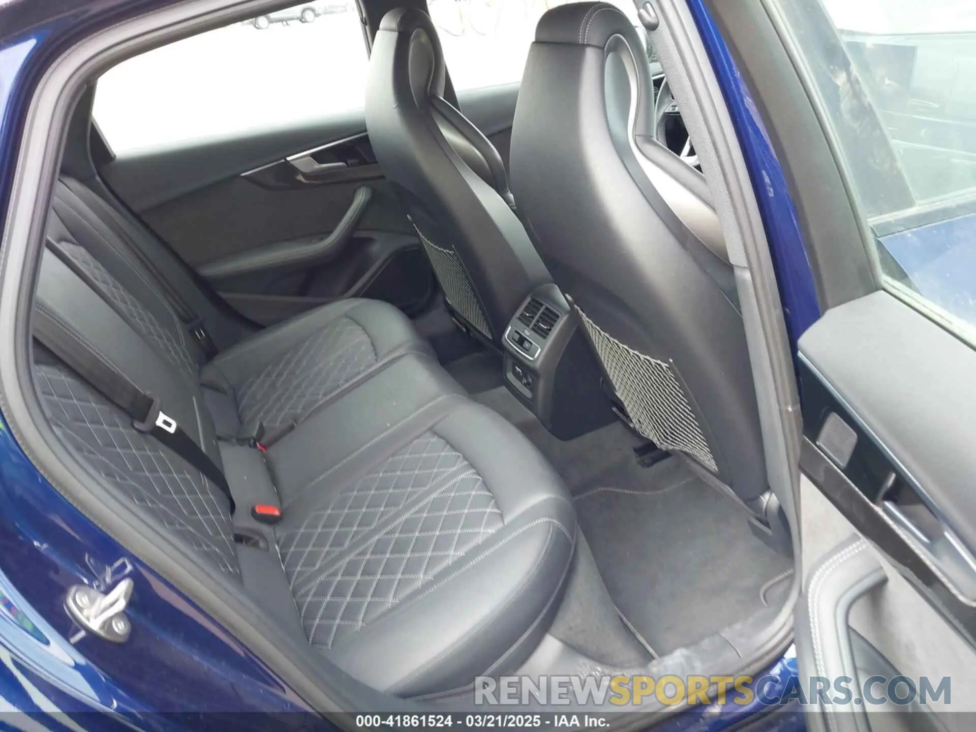 8 Photograph of a damaged car WAUB4AF45MA068501 AUDI S4 2021