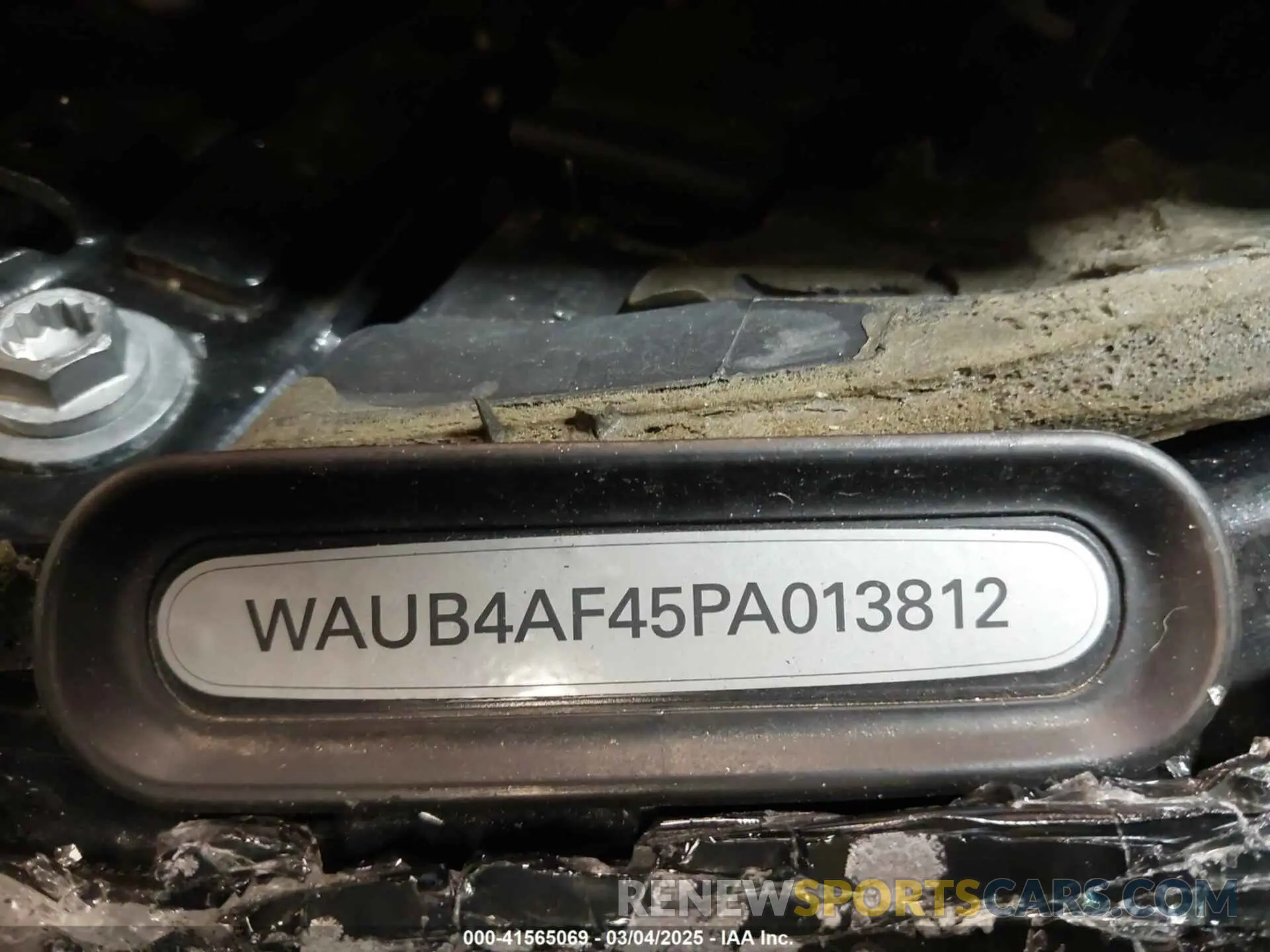 14 Photograph of a damaged car WAUB4AF45PA013812 AUDI S4 2023