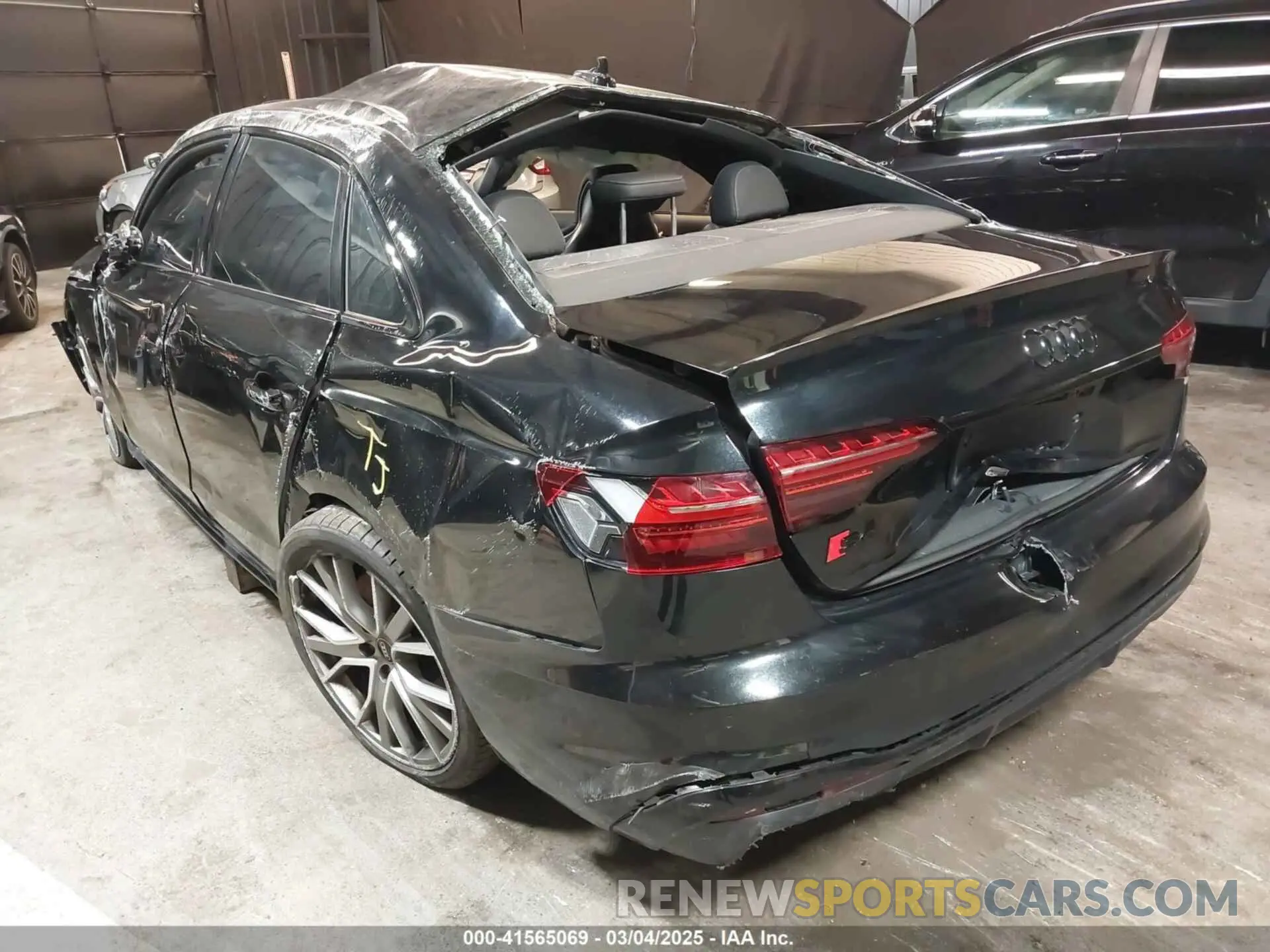 3 Photograph of a damaged car WAUB4AF45PA013812 AUDI S4 2023