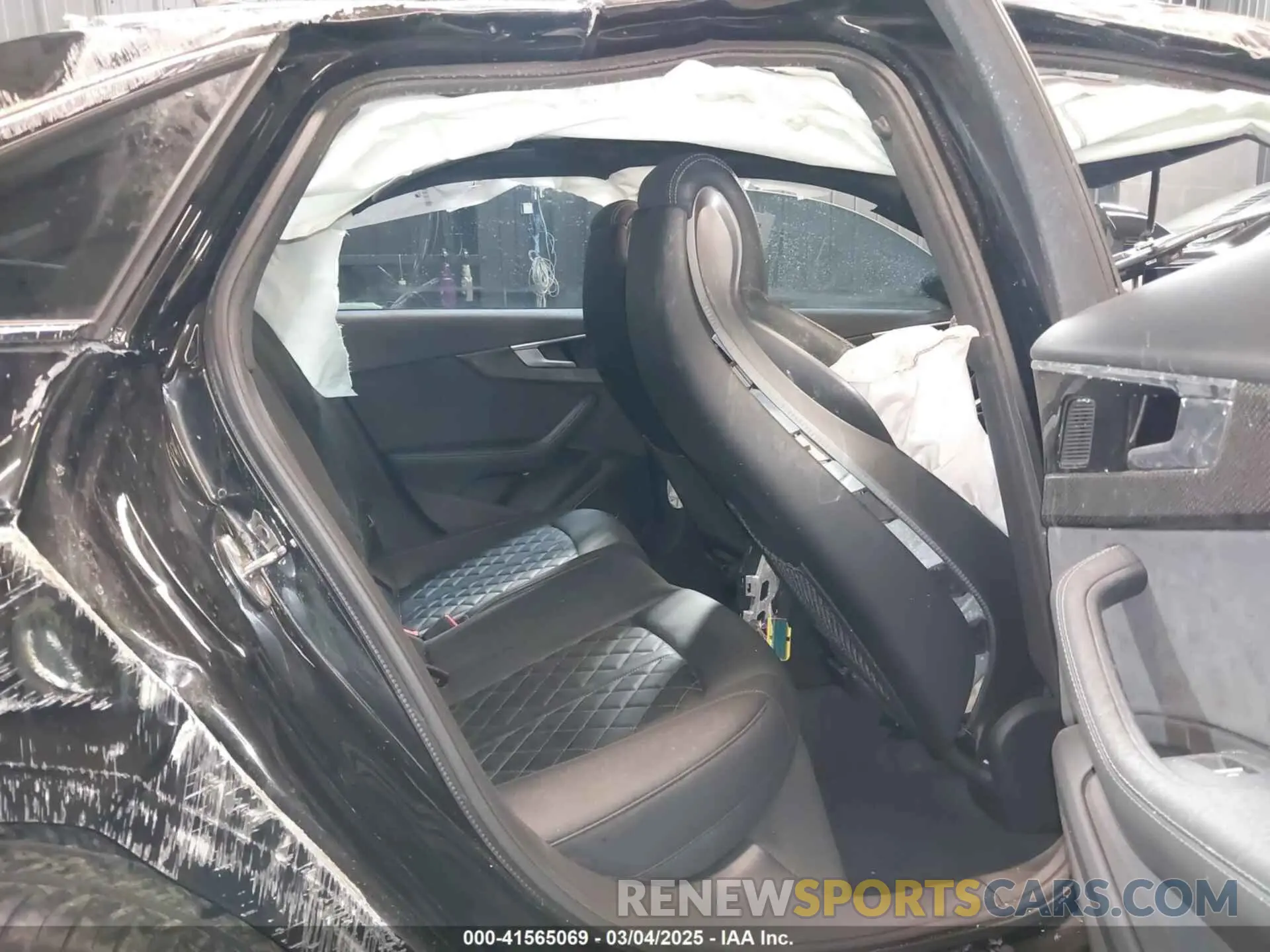 8 Photograph of a damaged car WAUB4AF45PA013812 AUDI S4 2023
