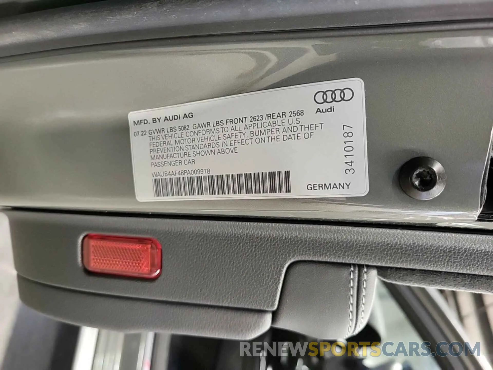 8 Photograph of a damaged car WAUB4AF48PA009978 AUDI S4 2023