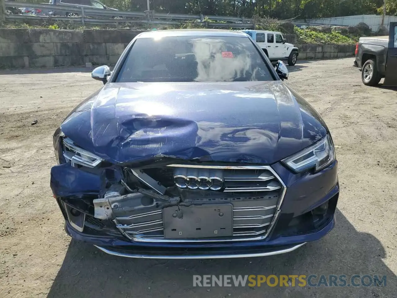 5 Photograph of a damaged car WAUA4AF46KA097997 AUDI S4/RS4 2019