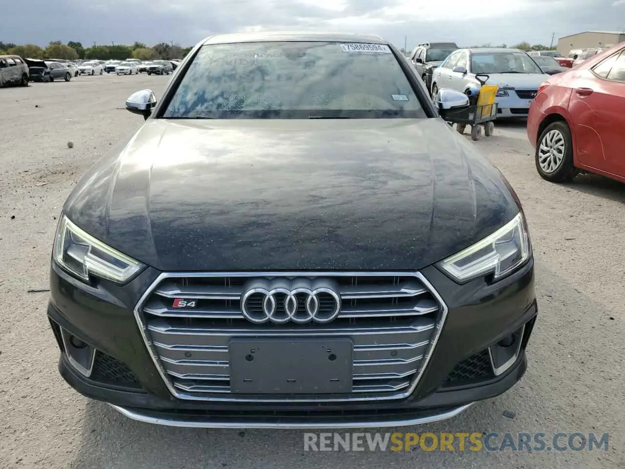 5 Photograph of a damaged car WAUB4AF40KA034611 AUDI S4/RS4 2019
