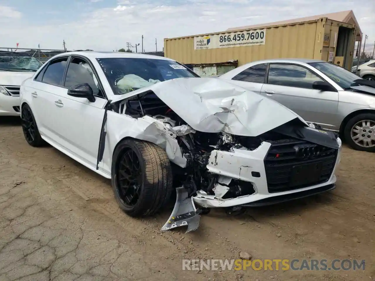 1 Photograph of a damaged car WAUB4AF41KA075684 AUDI S4/RS4 2019