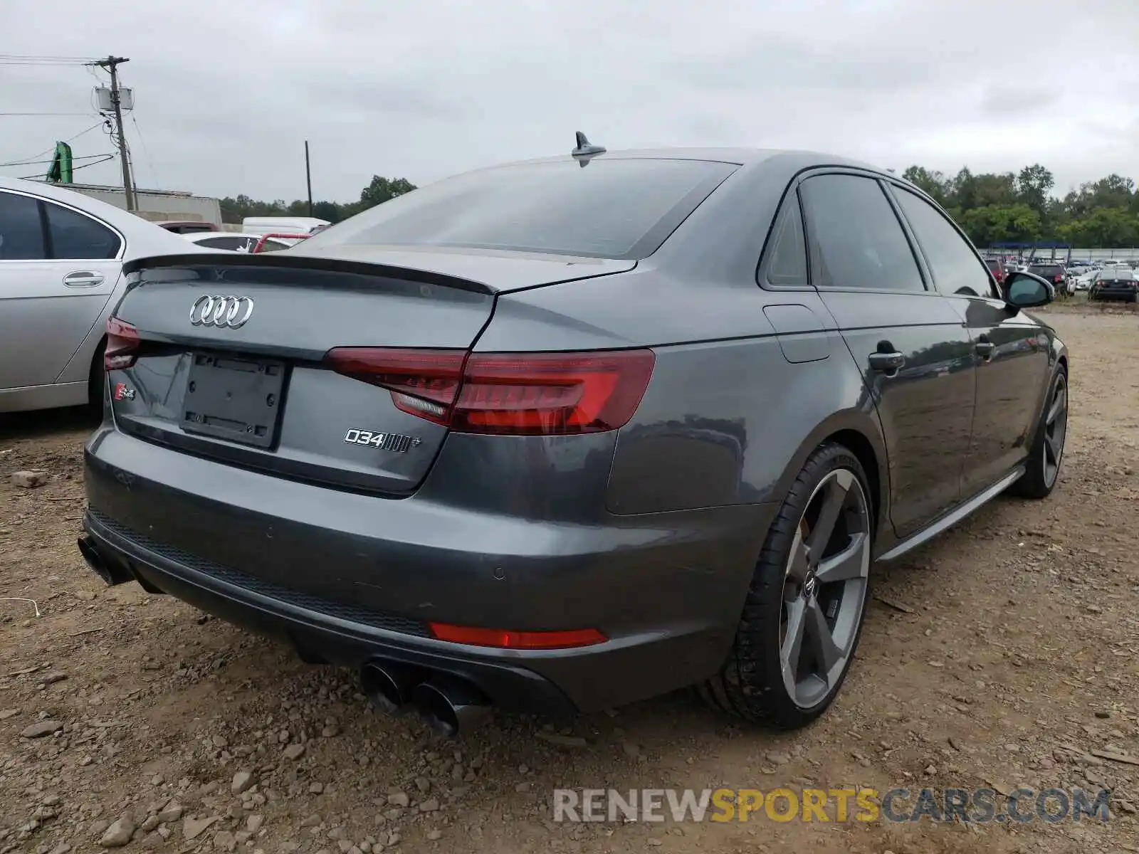 4 Photograph of a damaged car WAUB4AF41KA105976 AUDI S4/RS4 2019