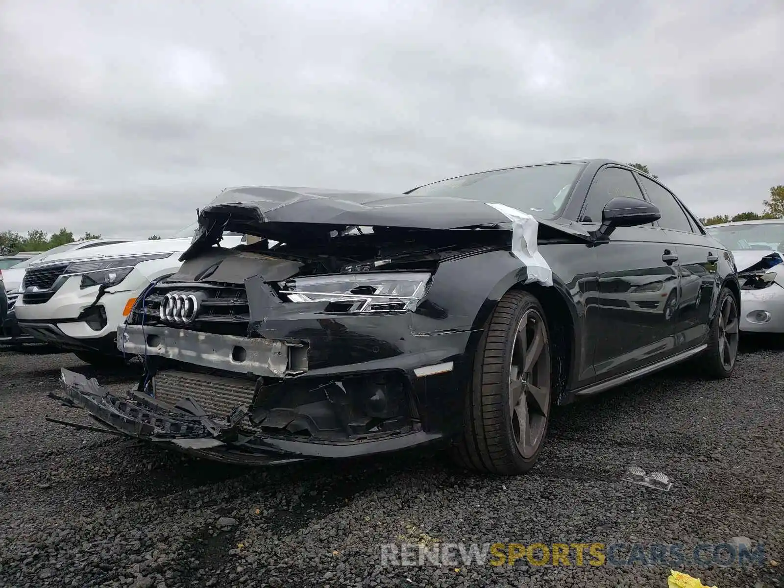 2 Photograph of a damaged car WAUB4AF41KA113141 AUDI S4/RS4 2019