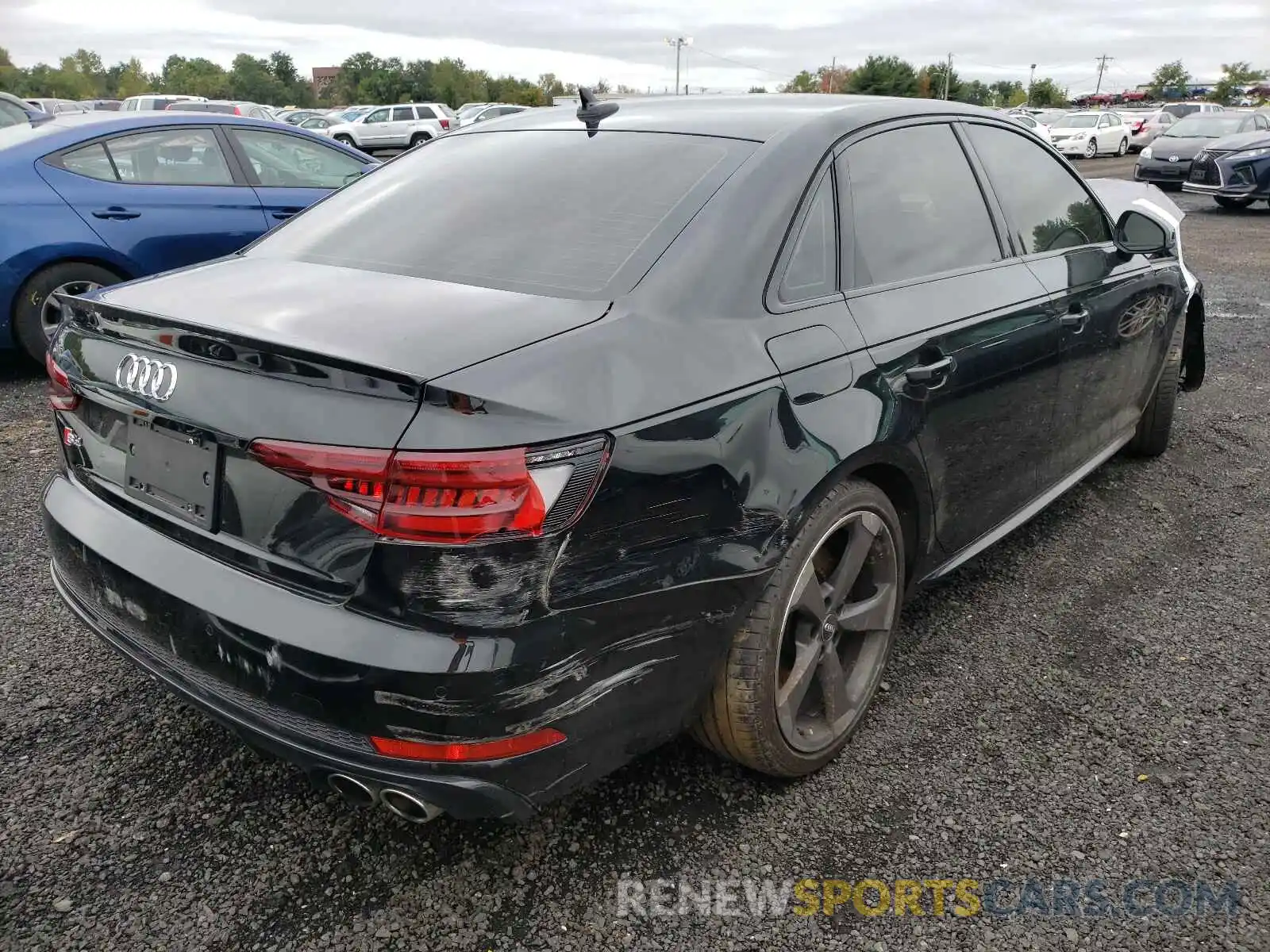 4 Photograph of a damaged car WAUB4AF41KA113141 AUDI S4/RS4 2019