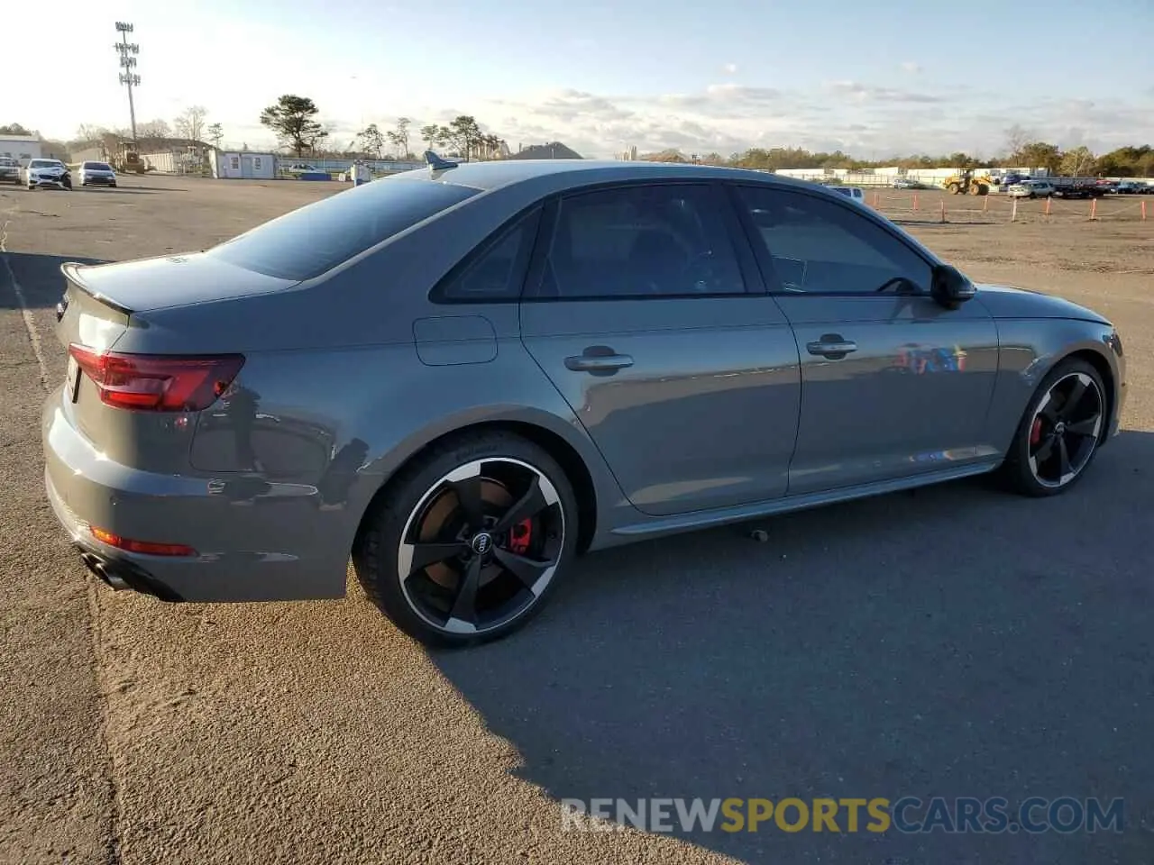 3 Photograph of a damaged car WAUB4AF44KA043277 AUDI S4/RS4 2019
