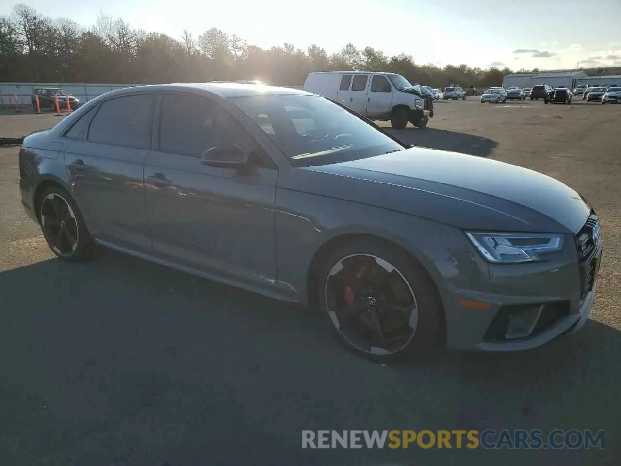 4 Photograph of a damaged car WAUB4AF44KA043277 AUDI S4/RS4 2019