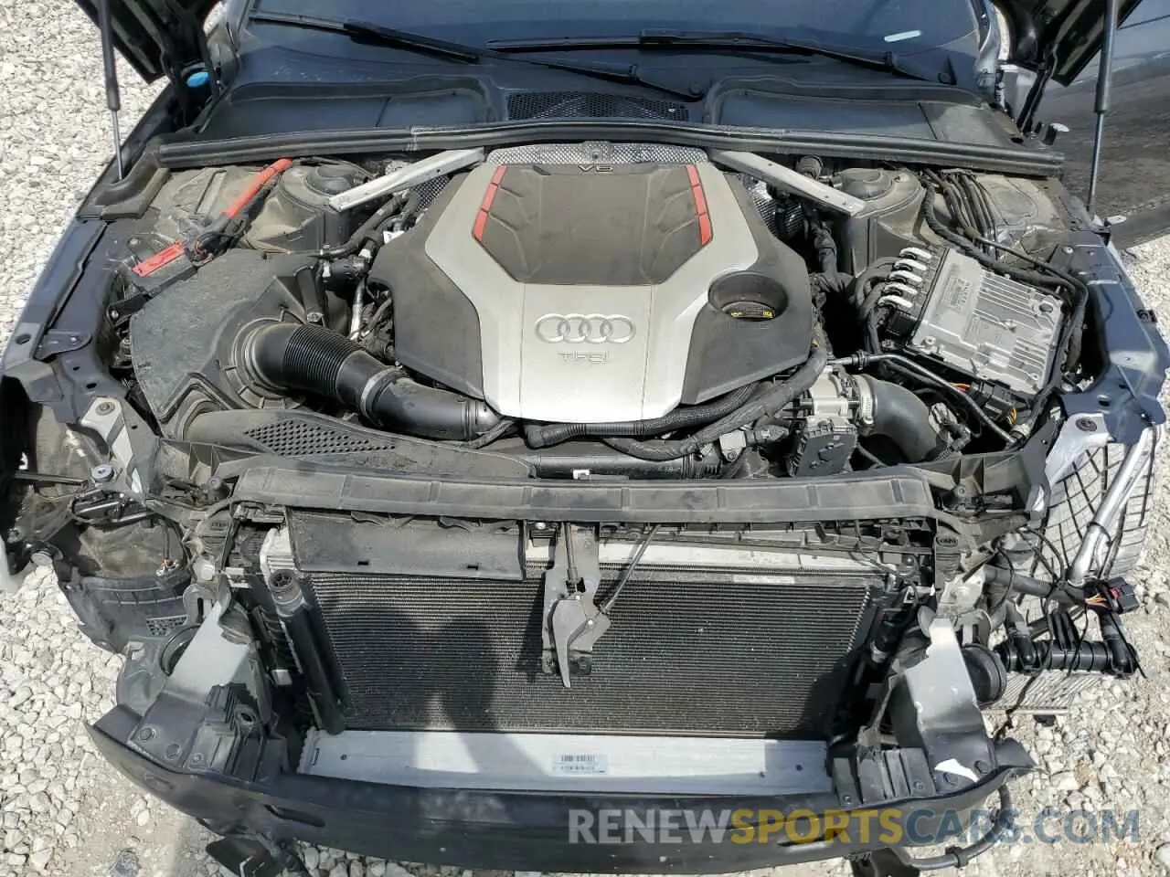 11 Photograph of a damaged car WAUB4AF47KA004957 AUDI S4/RS4 2019