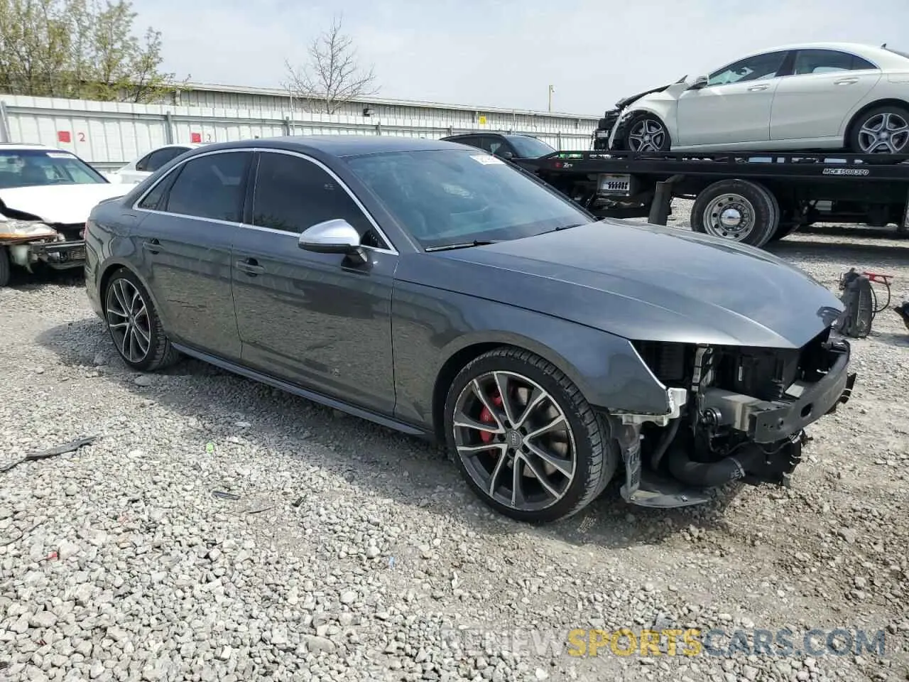4 Photograph of a damaged car WAUB4AF47KA004957 AUDI S4/RS4 2019