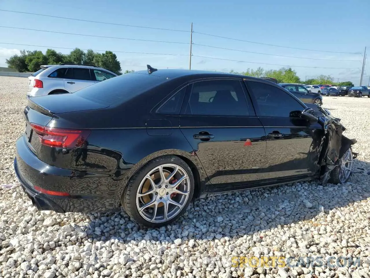 3 Photograph of a damaged car WAUB4AF49KA032422 AUDI S4/RS4 2019